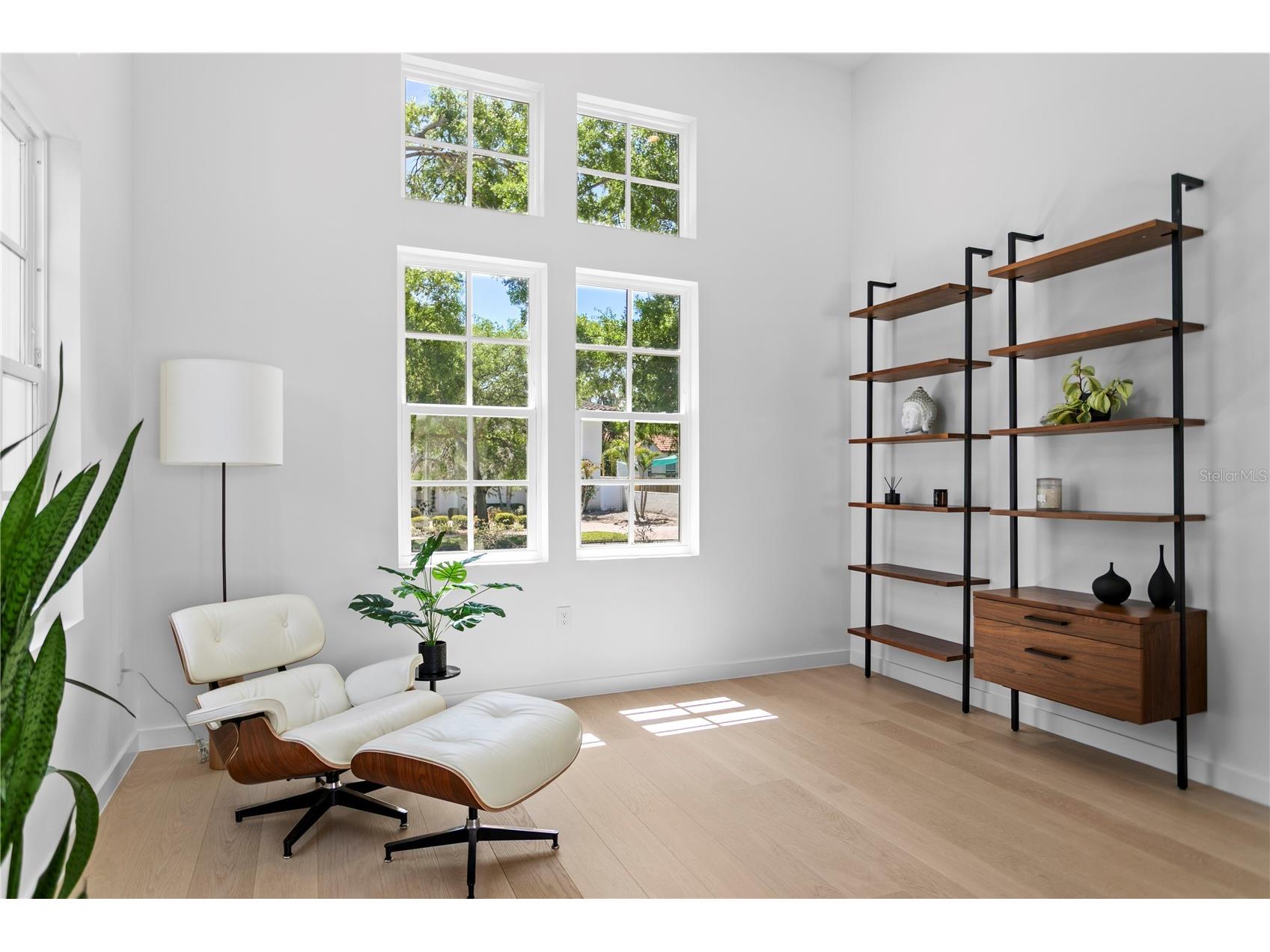 325 22nd Avenue NE Saint Petersburg FL 33704 TB8494085 image10