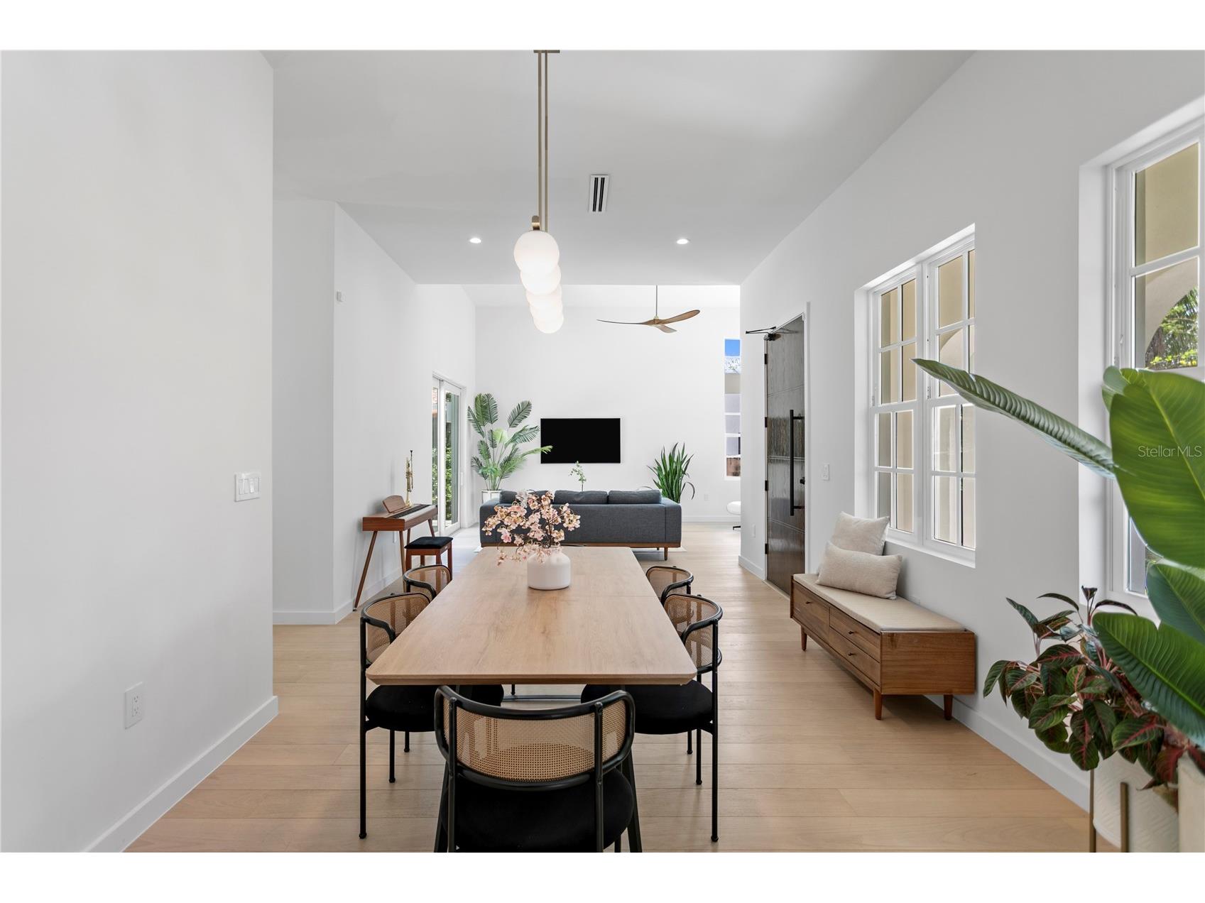 325 22nd Avenue NE Saint Petersburg FL 33704 TB8494085 image16