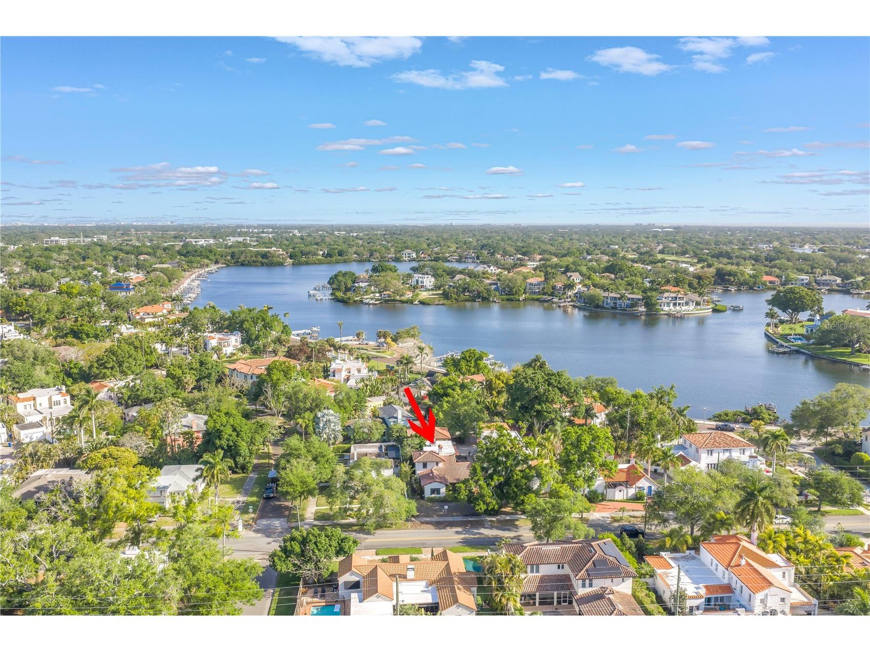 325 22nd Avenue NE Saint Petersburg FL 33704 TB8494085 image2