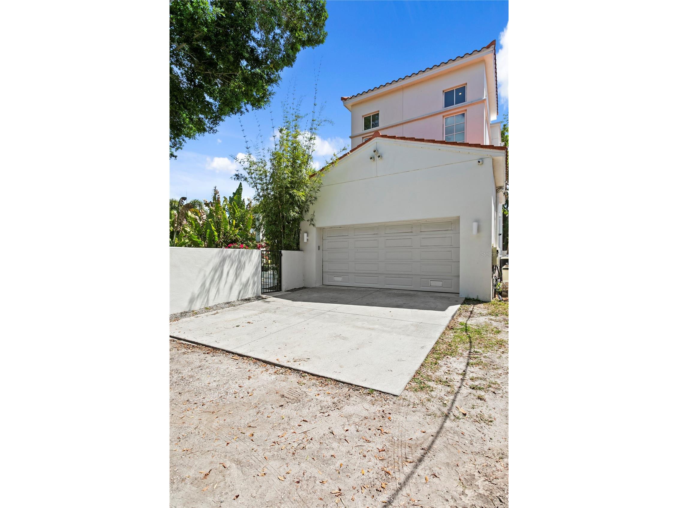 325 22nd Avenue NE Saint Petersburg FL 33704 TB8494085 image60