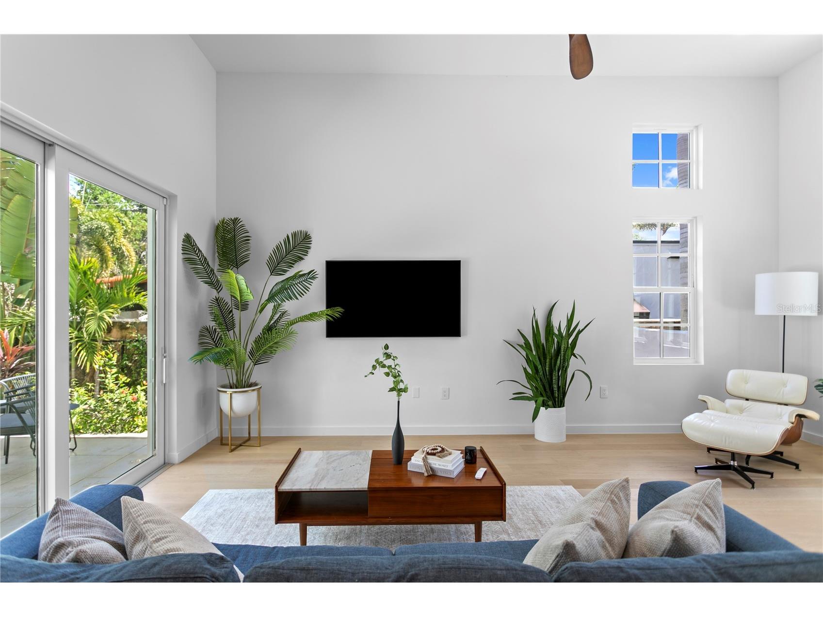 325 22nd Avenue NE Saint Petersburg FL 33704 TB8494085 image8