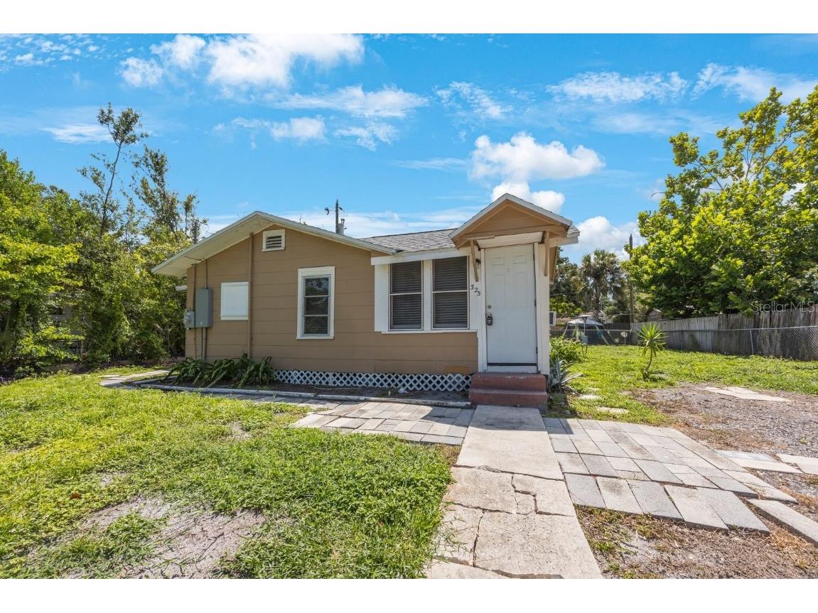 325 41st Street N Saint Petersburg FL 33713 TB8450158 image1