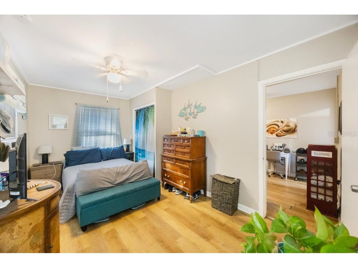 325 41st Street N Saint Petersburg FL 33713 TB8450158 image27