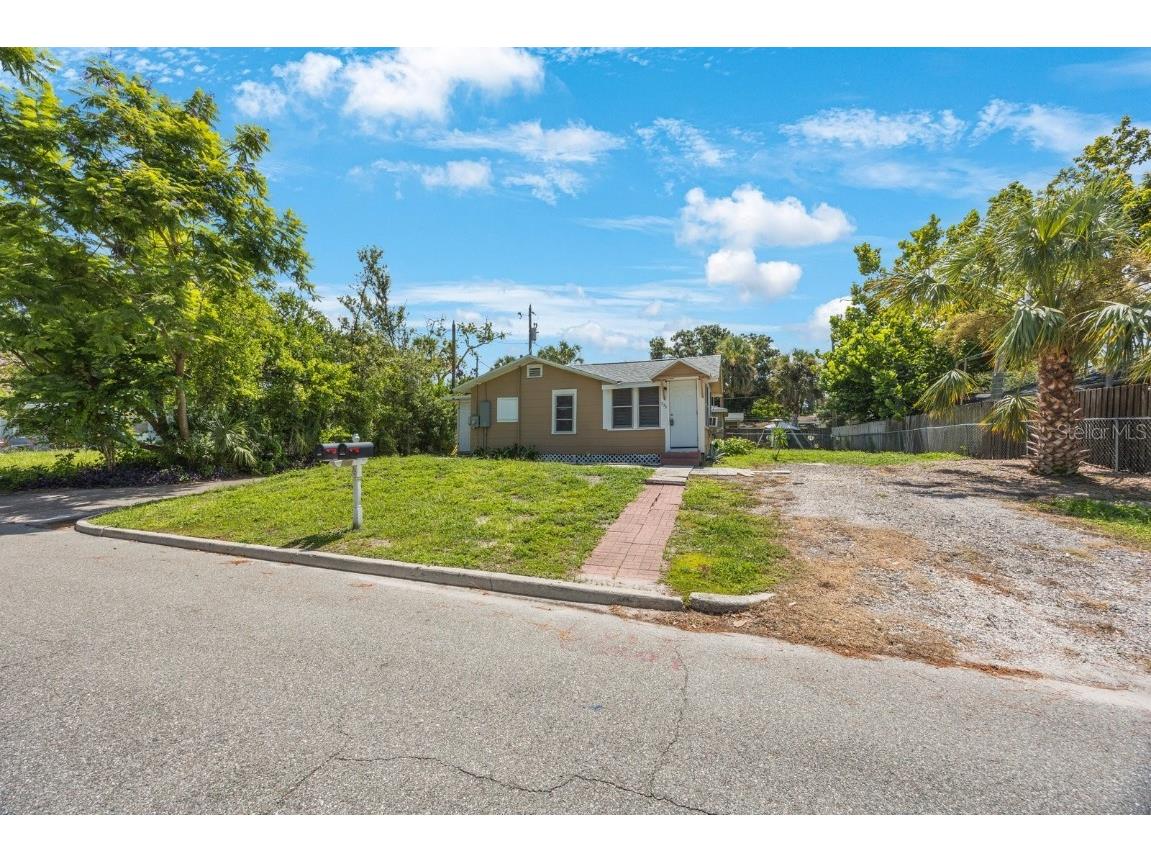 325 41st Street N Saint Petersburg FL 33713 TB8450158 image38