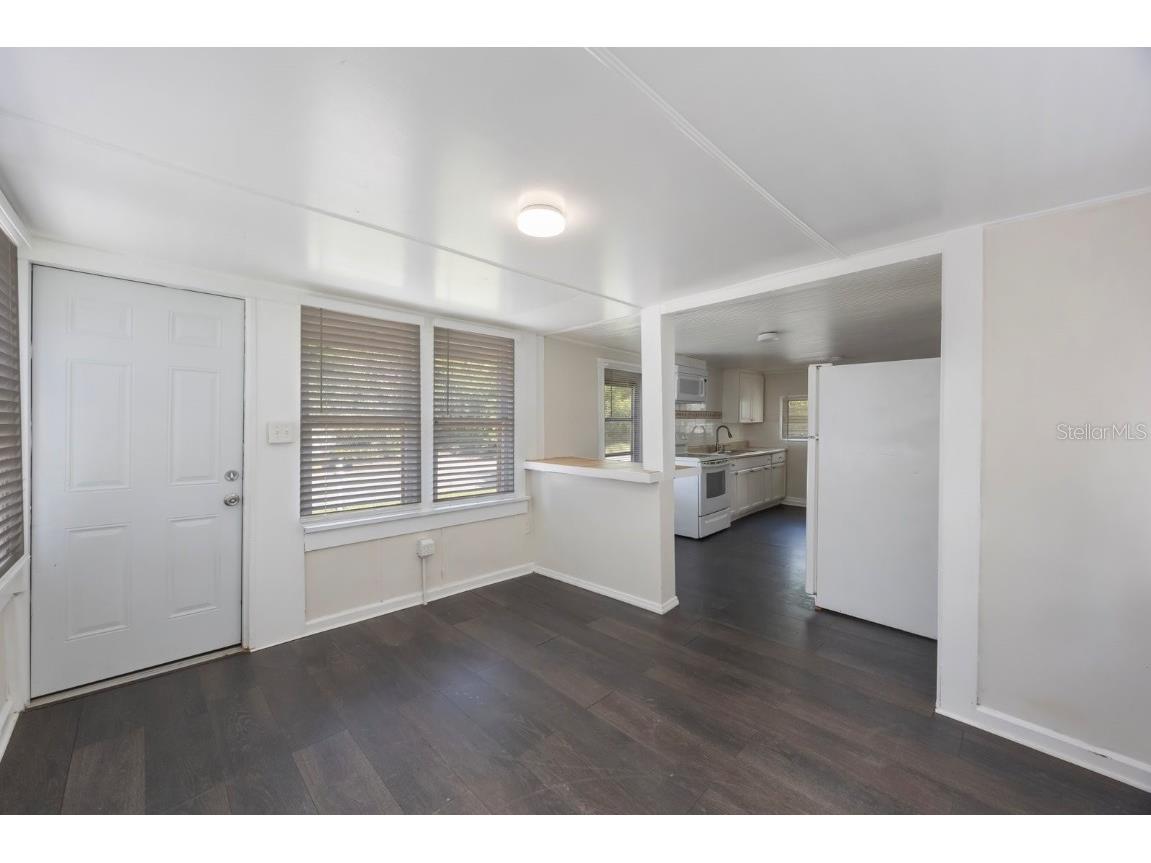 325 41st Street N Saint Petersburg FL 33713 TB8450158 image4