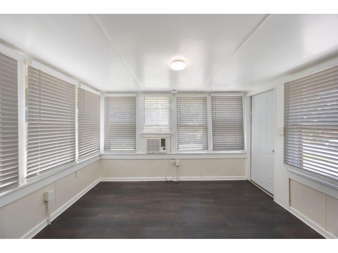 325 41st Street N Saint Petersburg FL 33713 TB8450158 image6