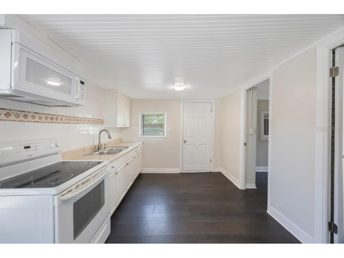 325 41st Street N Saint Petersburg FL 33713 TB8450158 image8