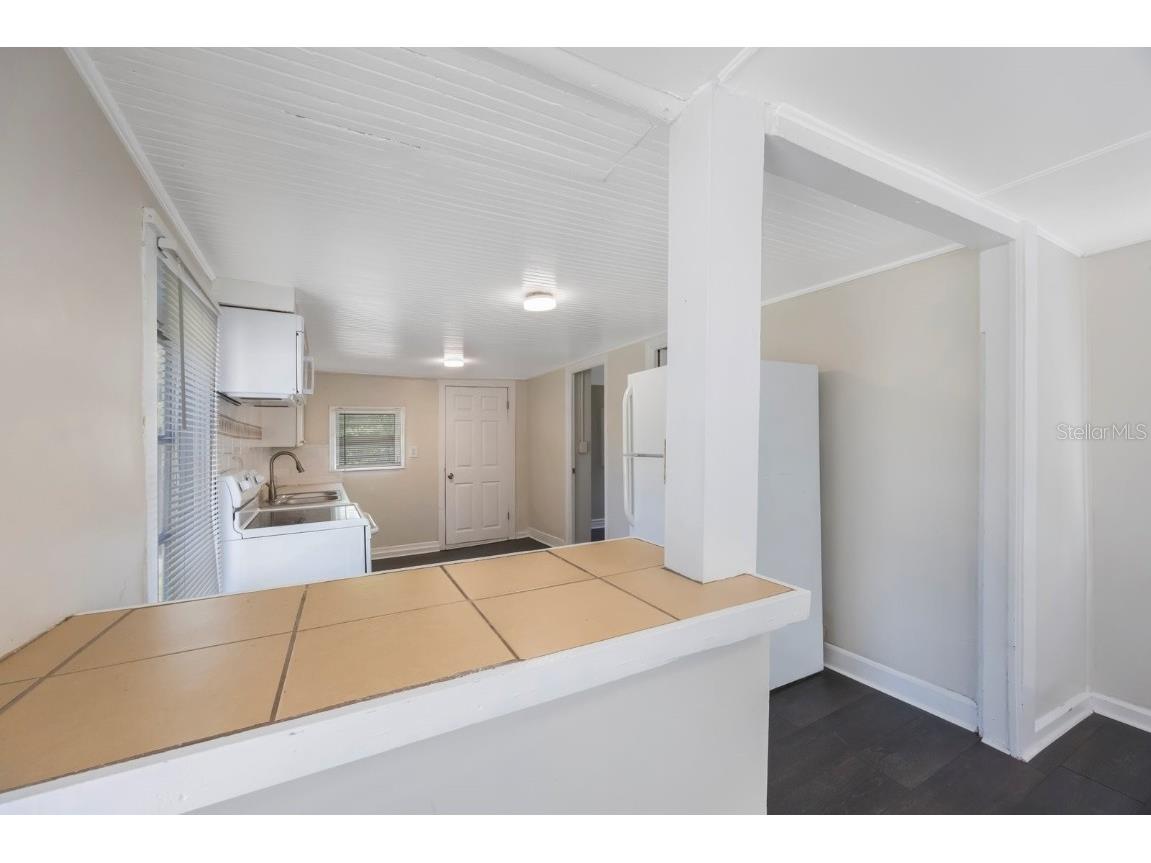 325 41st Street N Saint Petersburg FL 33713 TB8450158 image9