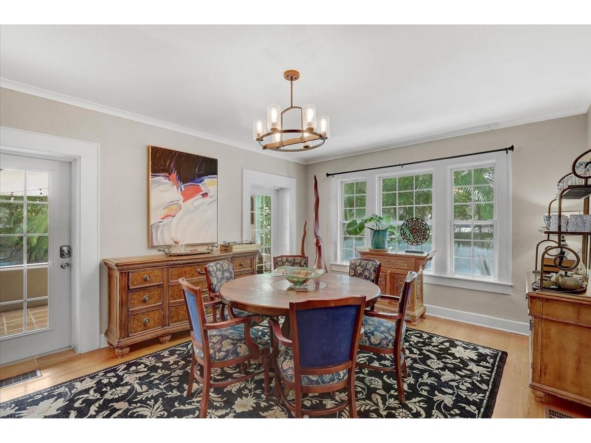 325 49th Street N Saint Petersburg FL 33710 TB8507435 image12