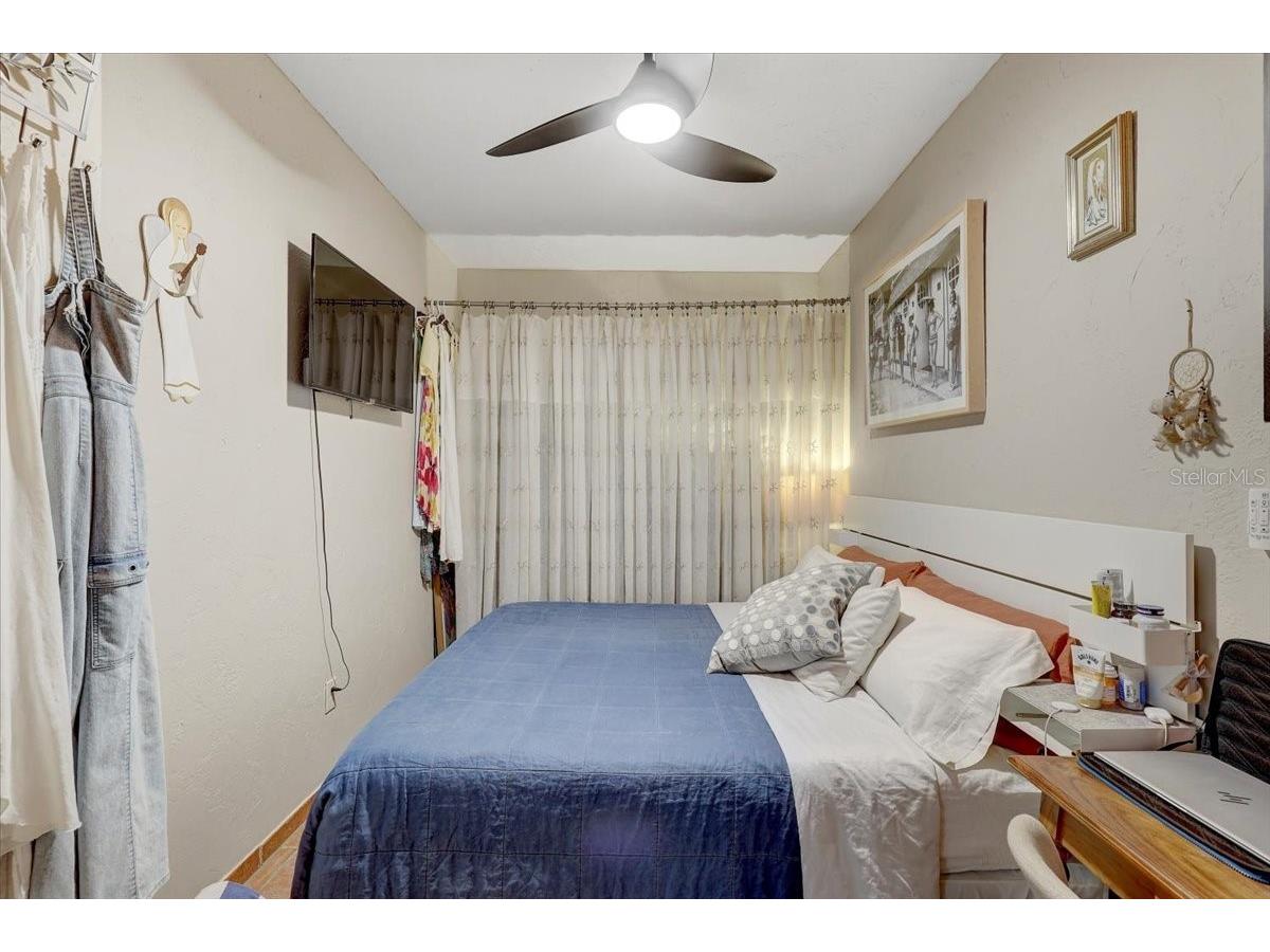 325 49th Street N Saint Petersburg FL 33710 TB8507435 image20