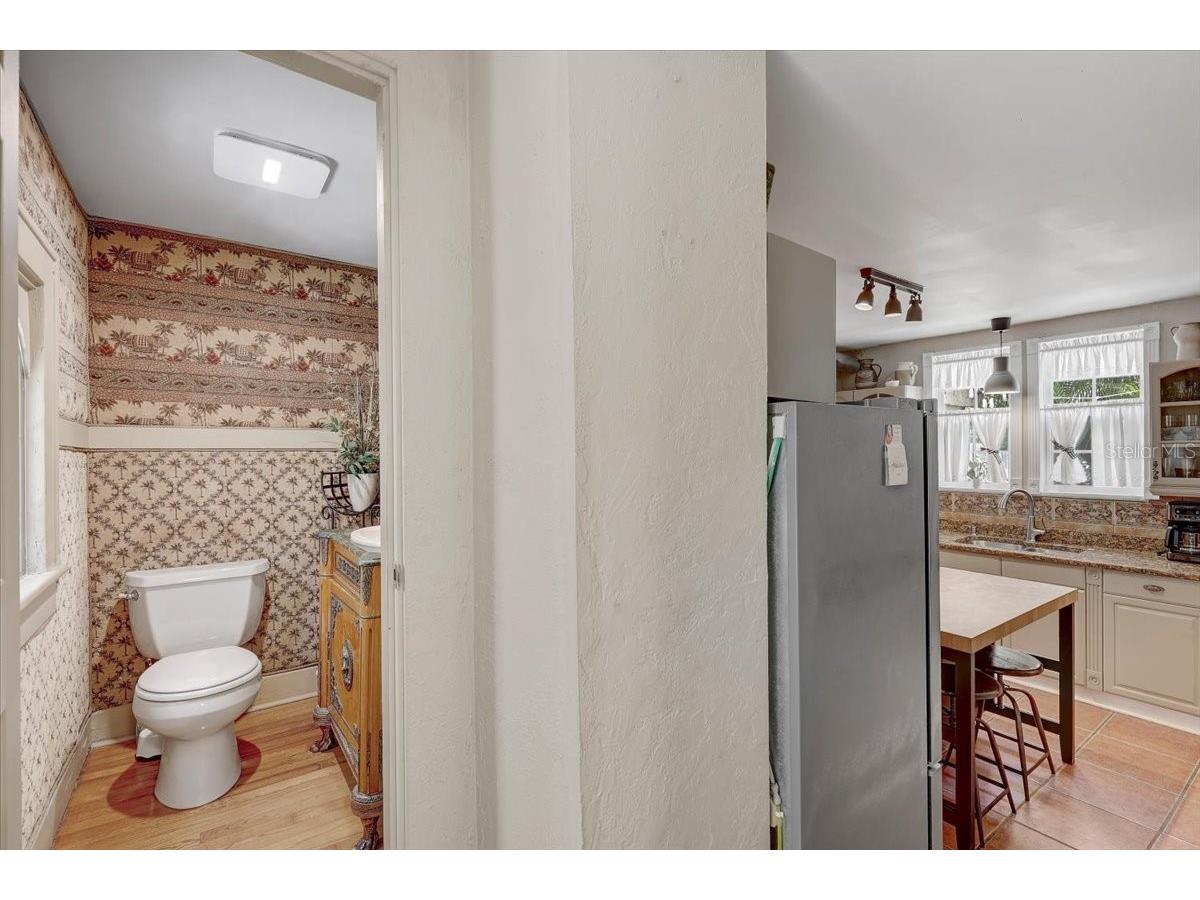 325 49th Street N Saint Petersburg FL 33710 TB8507435 image26