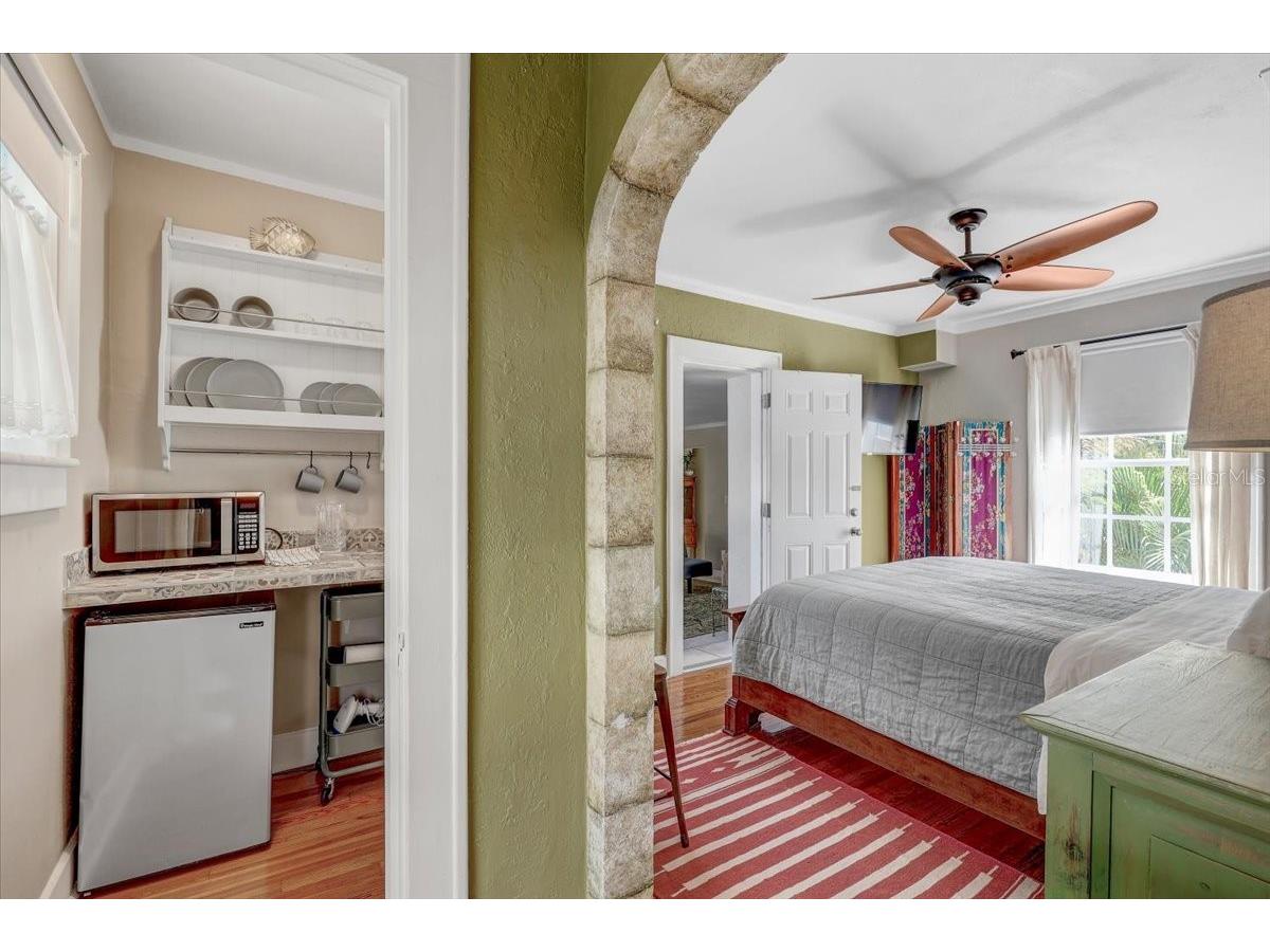 325 49th Street N Saint Petersburg FL 33710 TB8507435 image30