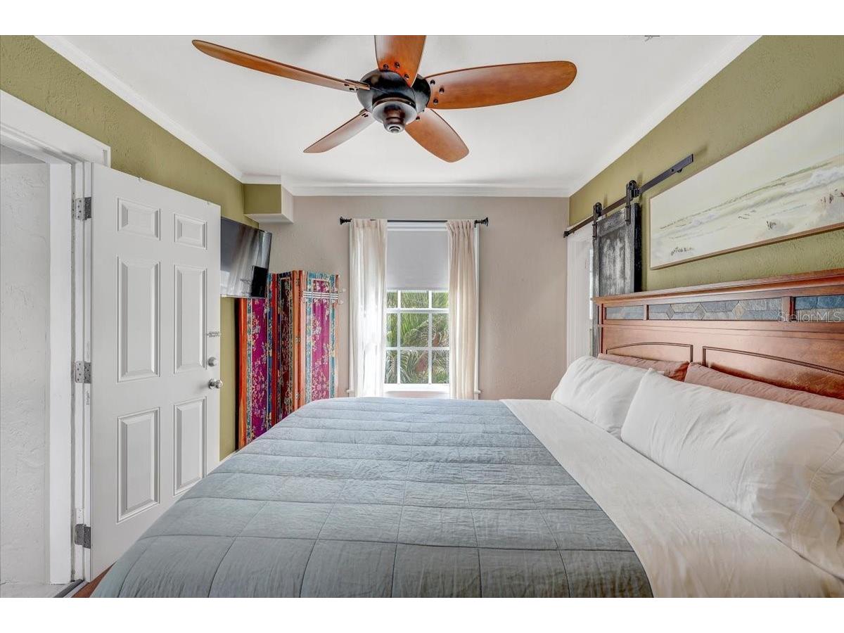 325 49th Street N Saint Petersburg FL 33710 TB8507435 image32