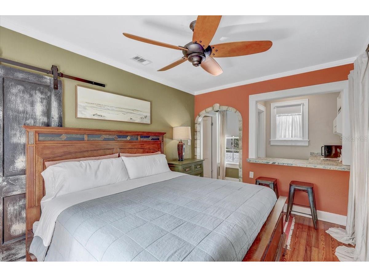 325 49th Street N Saint Petersburg FL 33710 TB8507435 image35