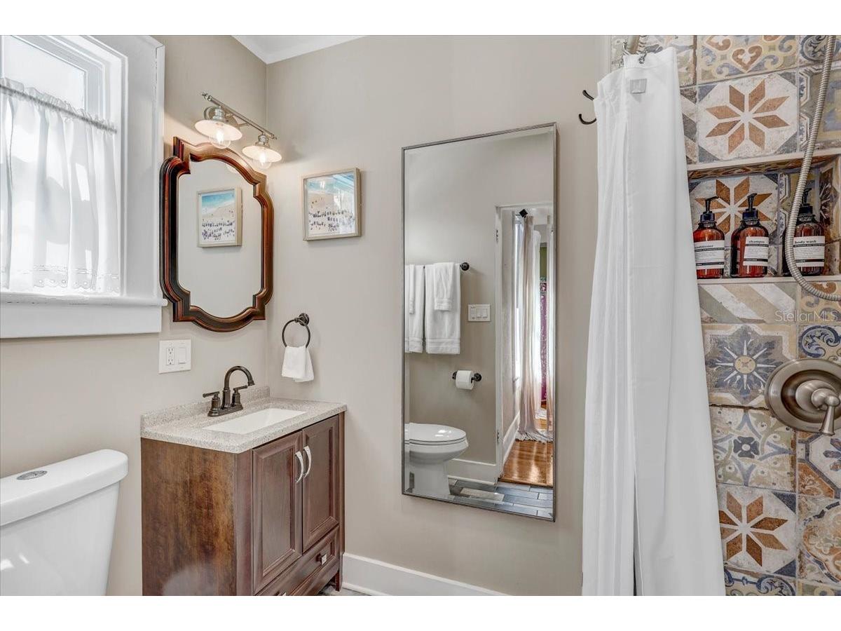 325 49th Street N Saint Petersburg FL 33710 TB8507435 image36