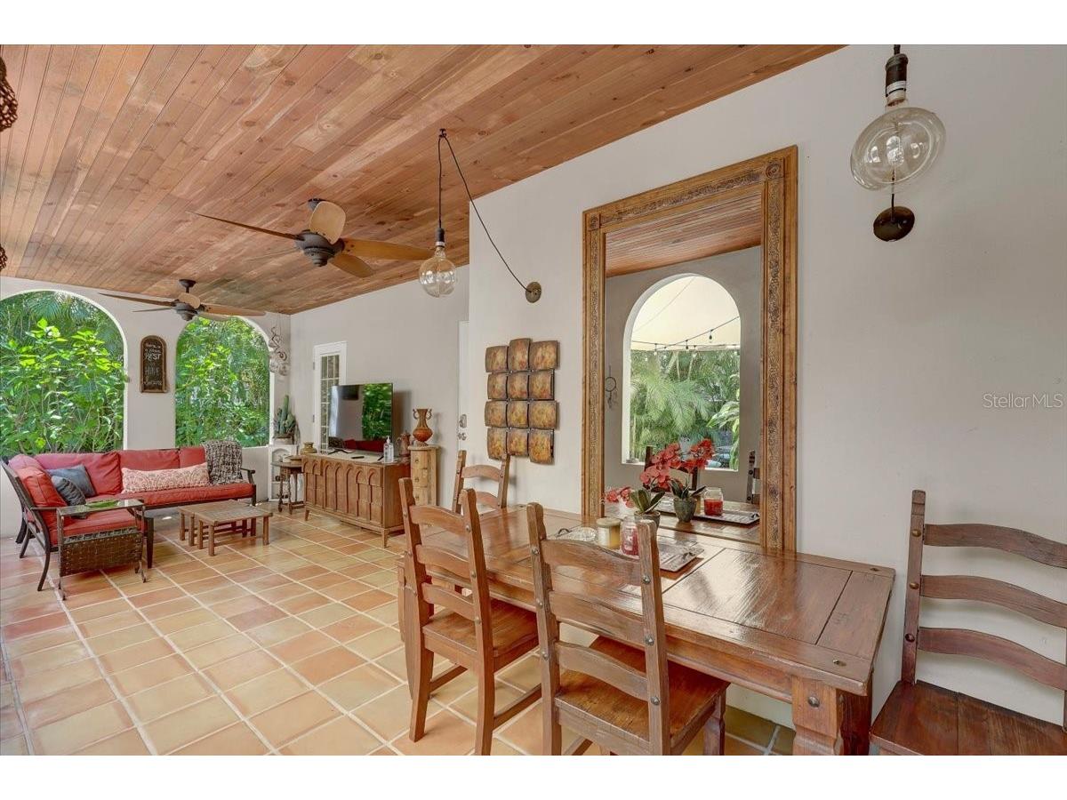 325 49th Street N Saint Petersburg FL 33710 TB8507435 image61
