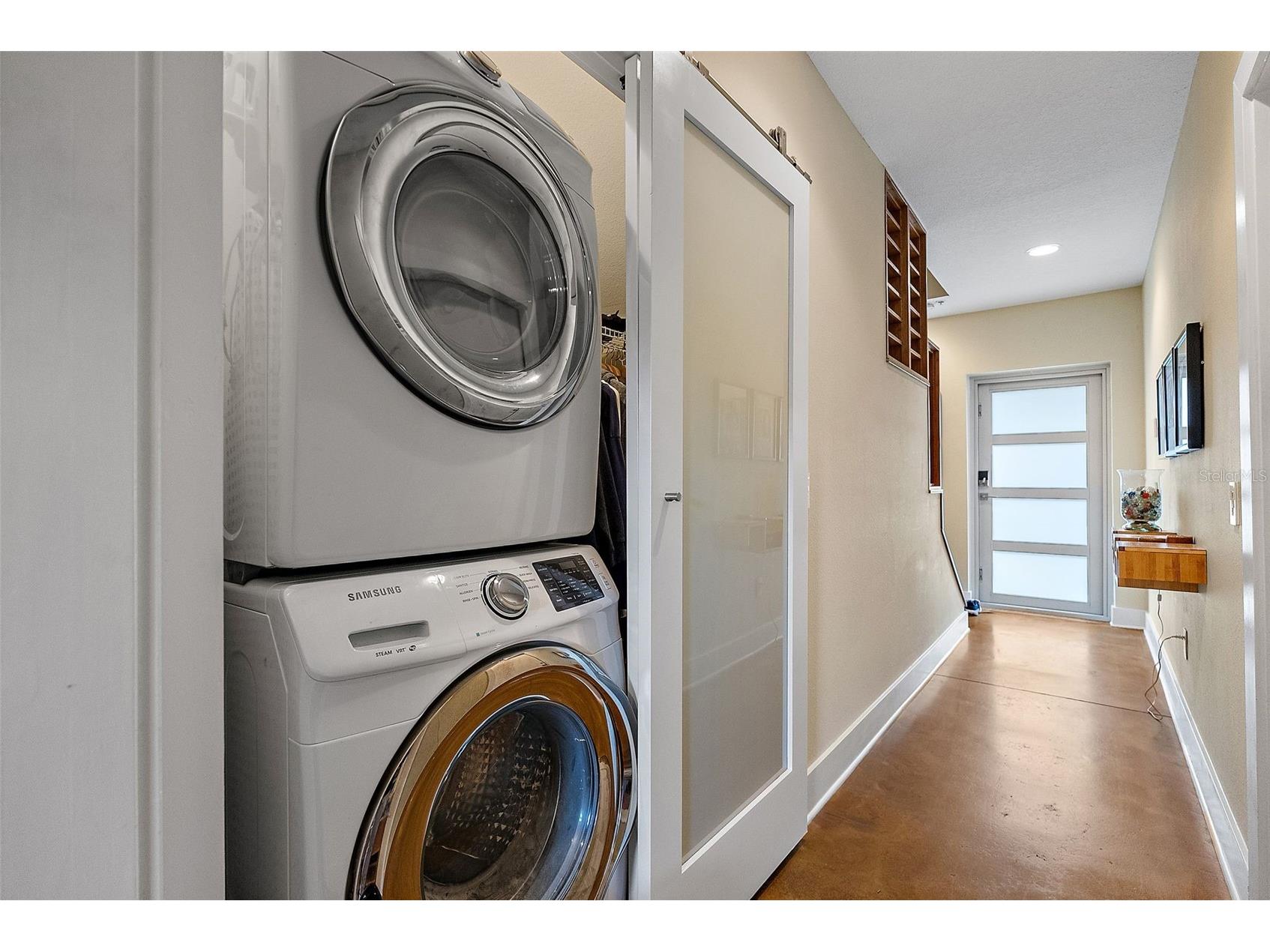 325 5th Avenue S #10 Saint Petersburg FL 33701 TB8484527 image19