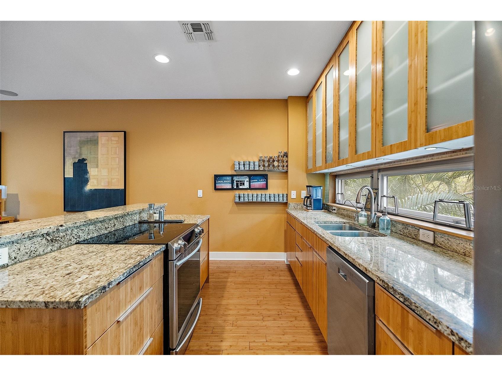 325 5th Avenue S #10 Saint Petersburg FL 33701 TB8484527 image22