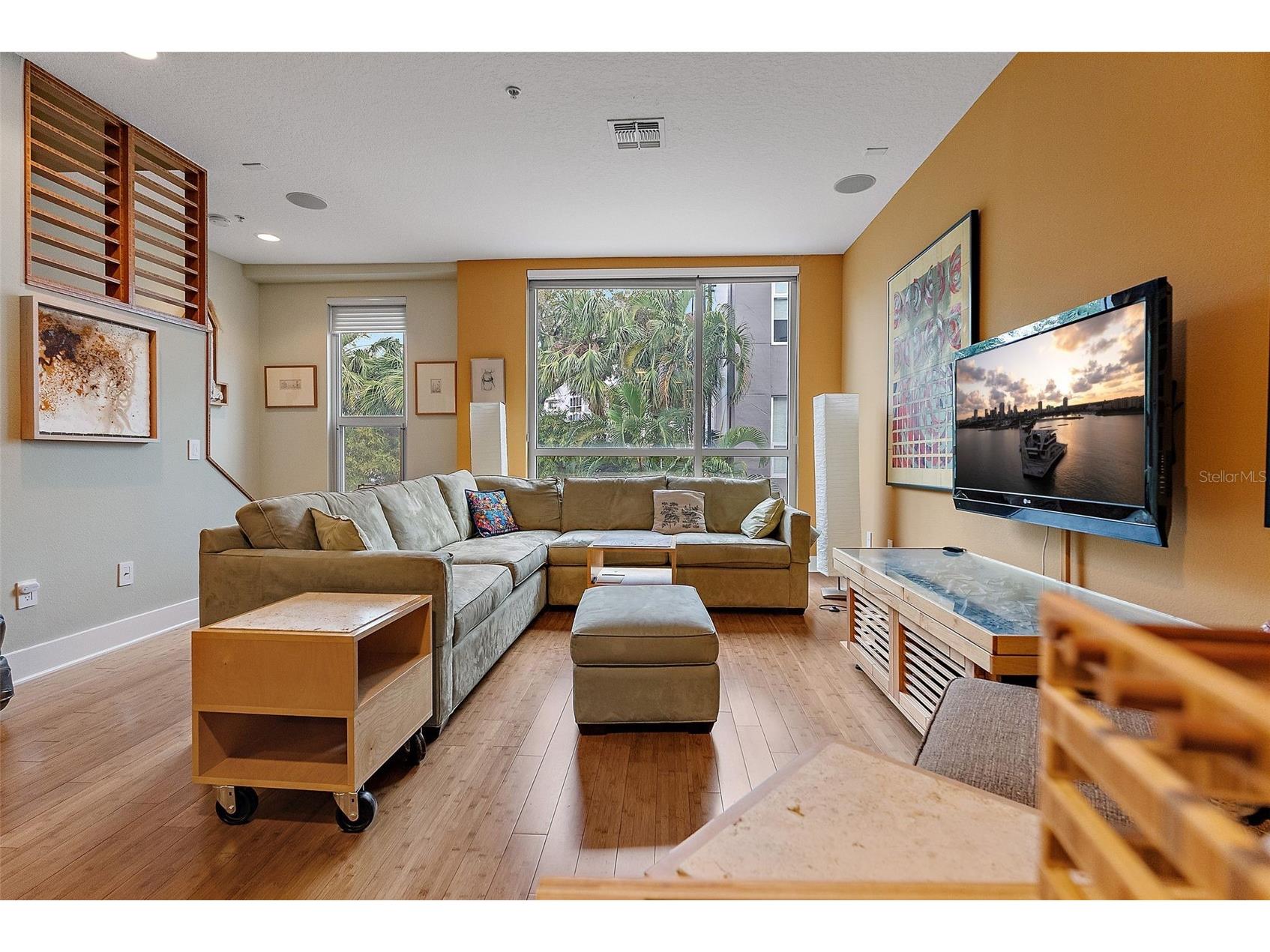 325 5th Avenue S #10 Saint Petersburg FL 33701 TB8484527 image6