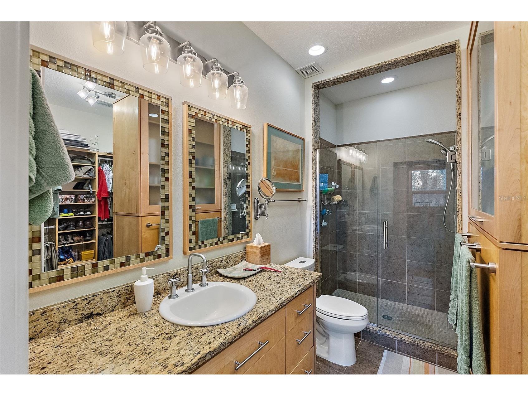 325 5th Avenue S #10 Saint Petersburg FL 33701 TB8484527 image8