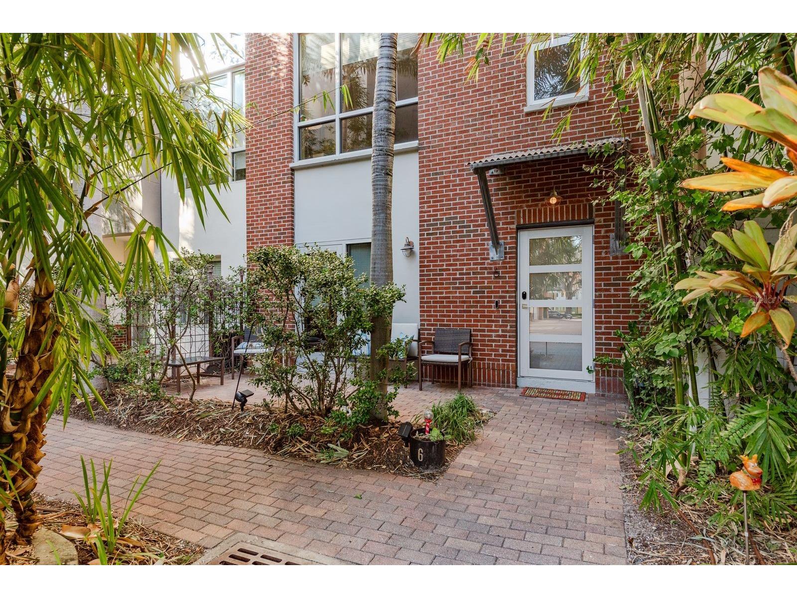 325 5th Avenue S #6 Saint Petersburg FL 33701 TB8474703 image25