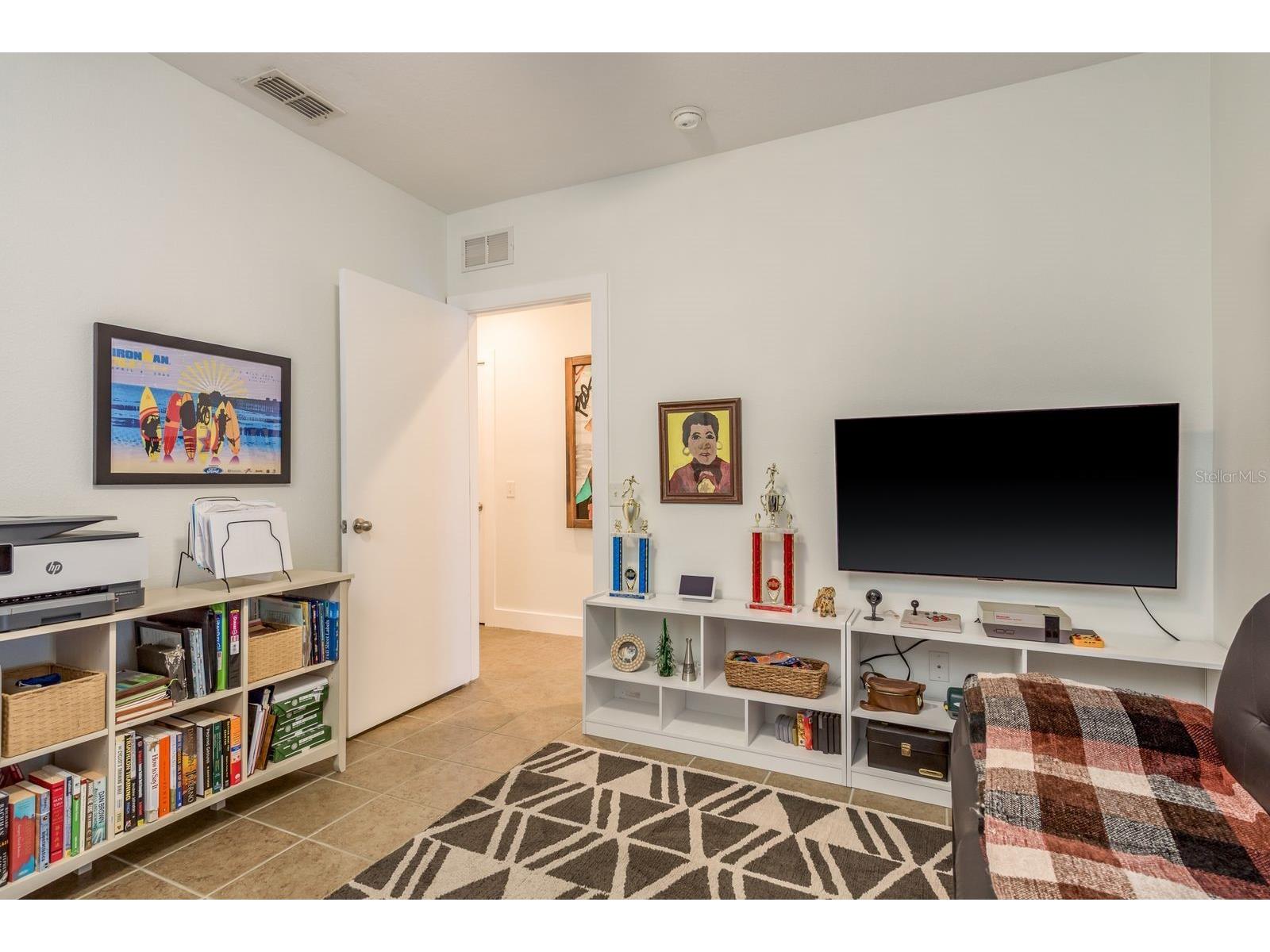 325 5th Avenue S #6 Saint Petersburg FL 33701 TB8474703 image4