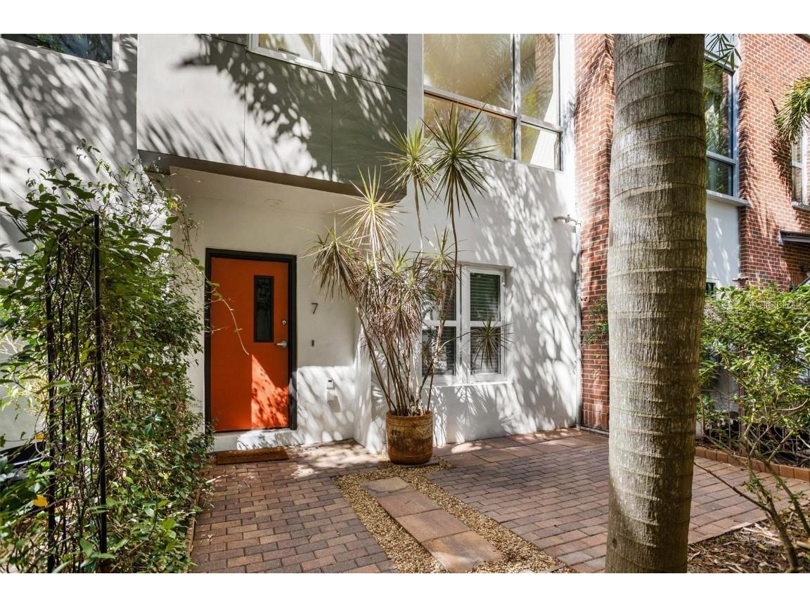 325 5th Avenue S #7 Saint Petersburg FL 33701 U8194316 image1