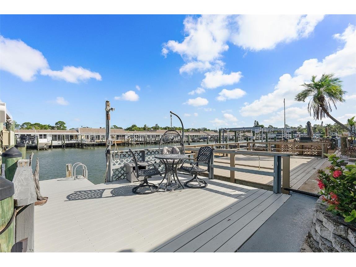 325 Boca Ciega Point Boulevard Saint Petersburg FL 33708 TB8436809 image27