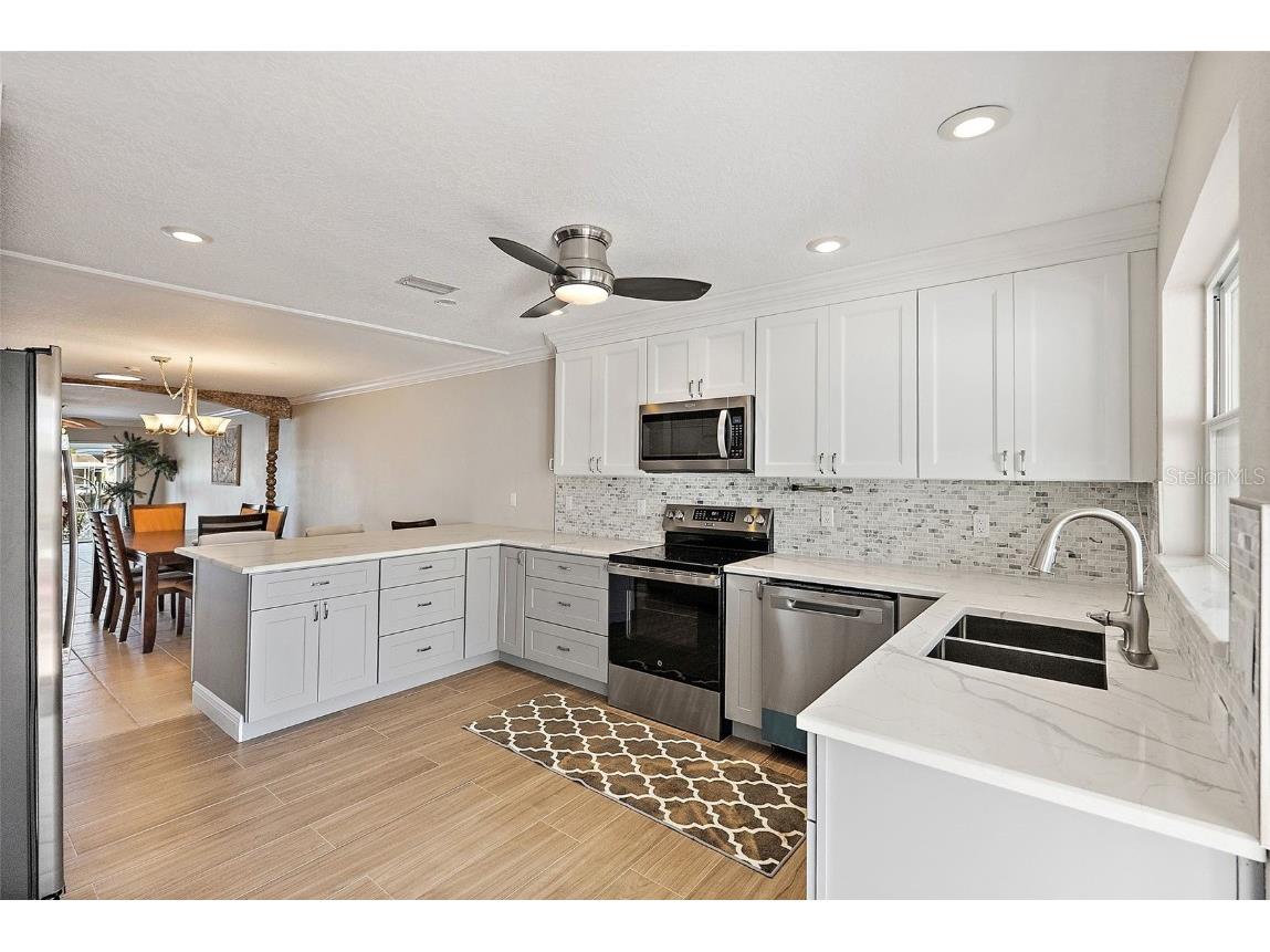 325 Boca Ciega Point Boulevard Saint Petersburg FL 33708 TB8436809 image7