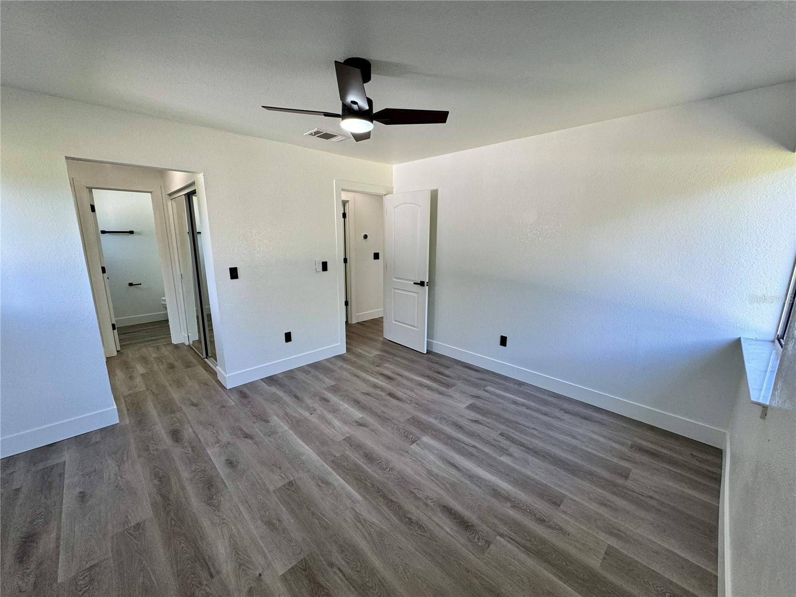 325 Capatola St Port Charlotte FL 33948 D6146389 image10