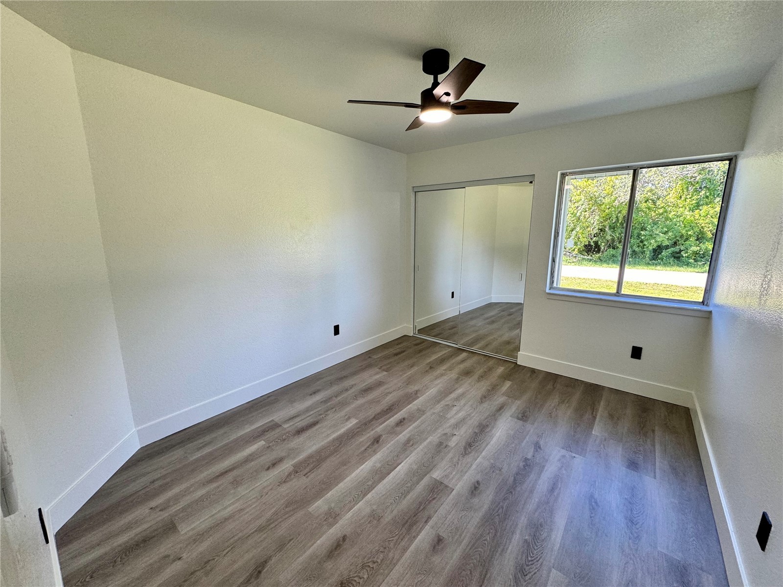 325 Capatola St Port Charlotte FL 33948 D6146389 image13