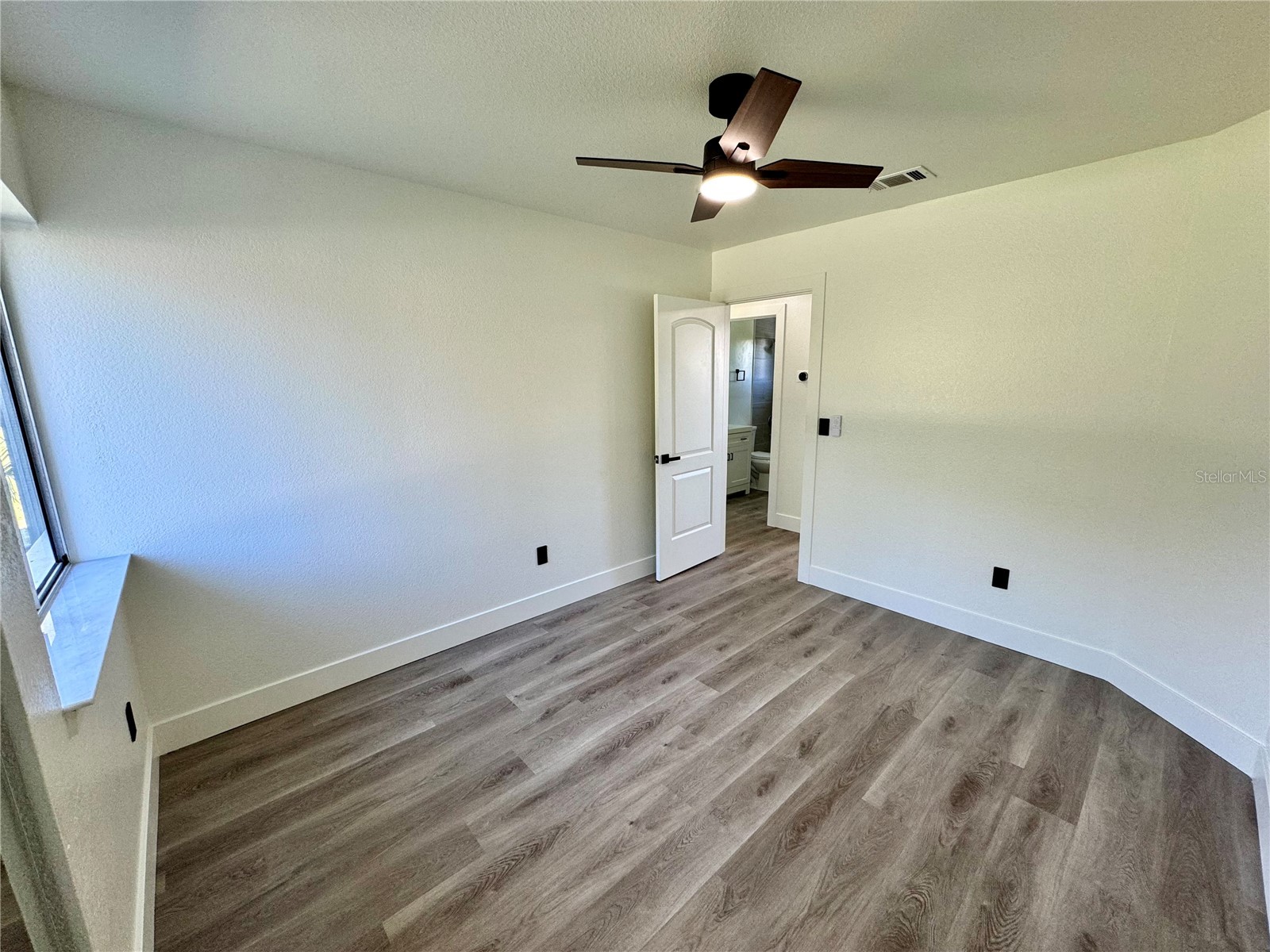 325 Capatola St Port Charlotte FL 33948 D6146389 image14