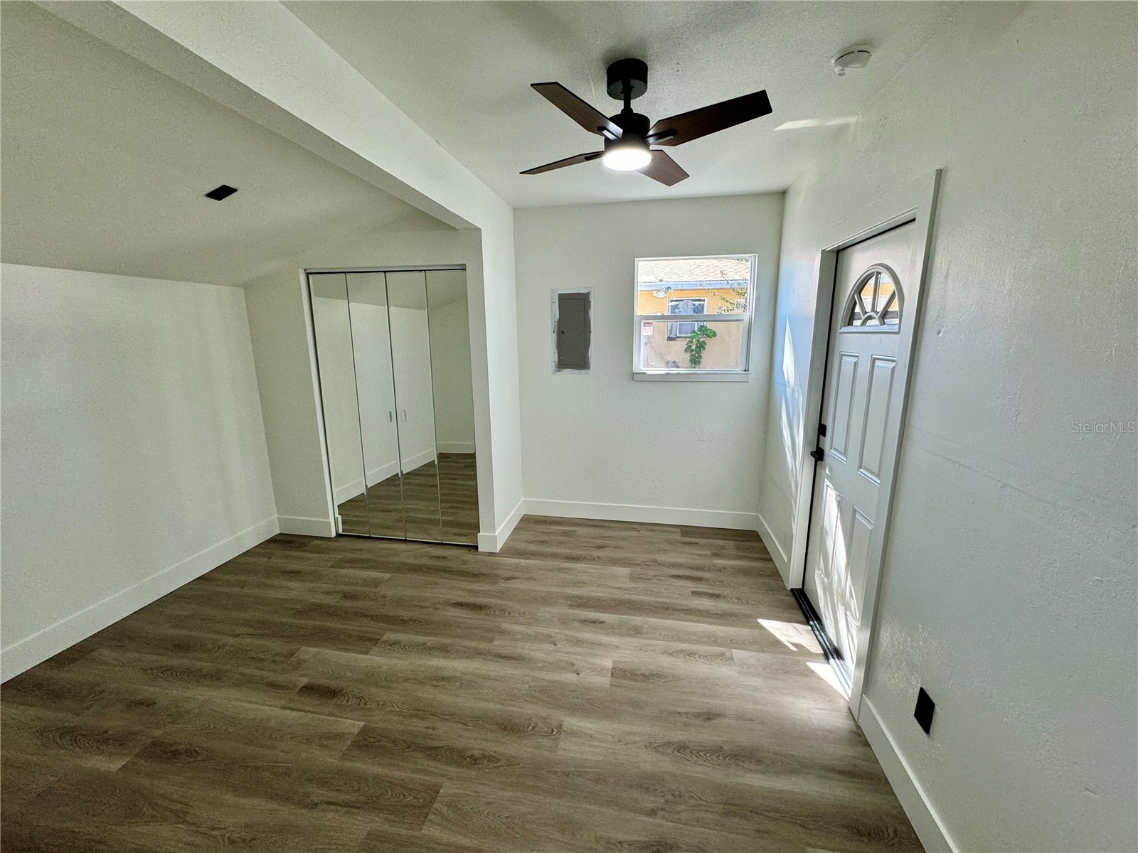 325 Capatola St Port Charlotte FL 33948 D6146389 image17