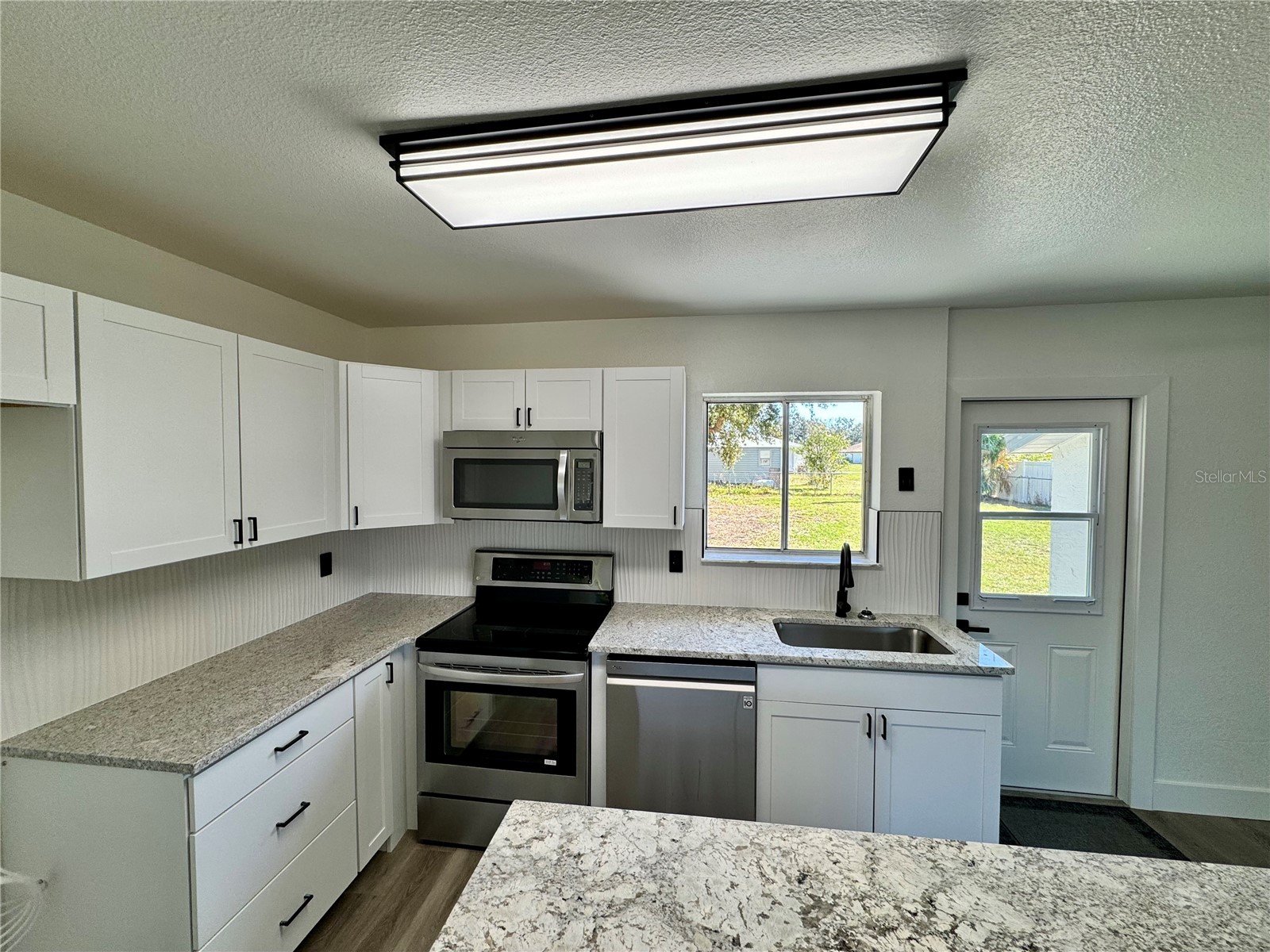 325 Capatola St Port Charlotte FL 33948 D6146389 image8