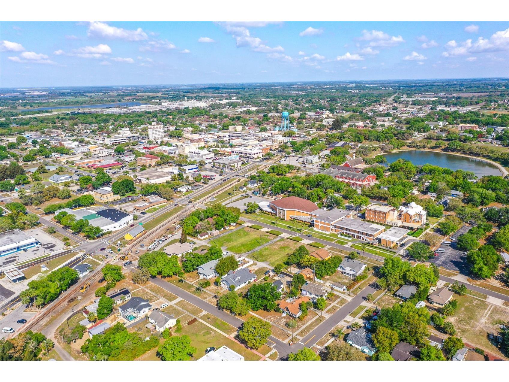 325 E Johnson Avenue Lake Wales FL 33853 L4960580 image40