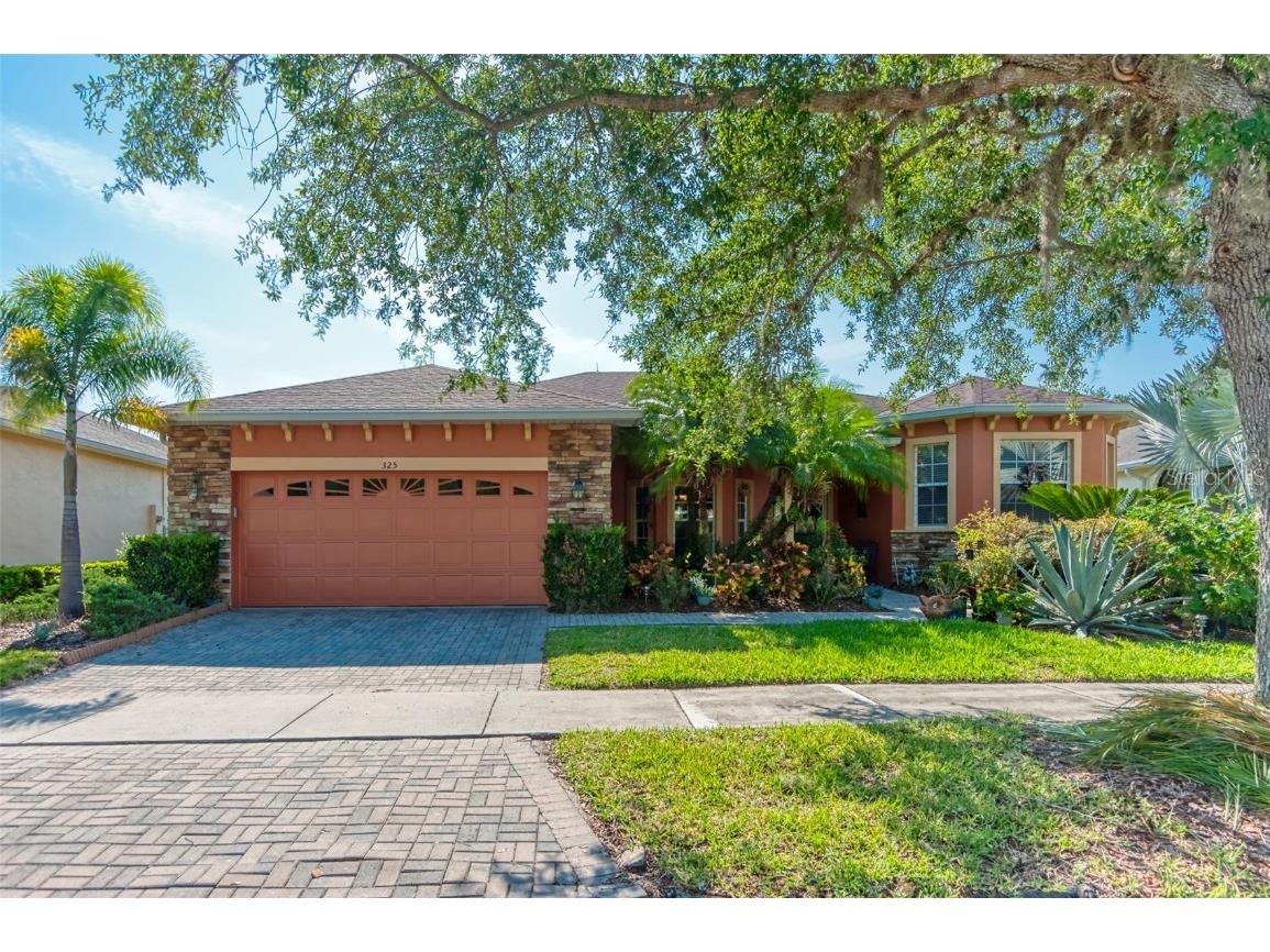 325 Falling Water Drive Poinciana FL 34759 S5085018 image1