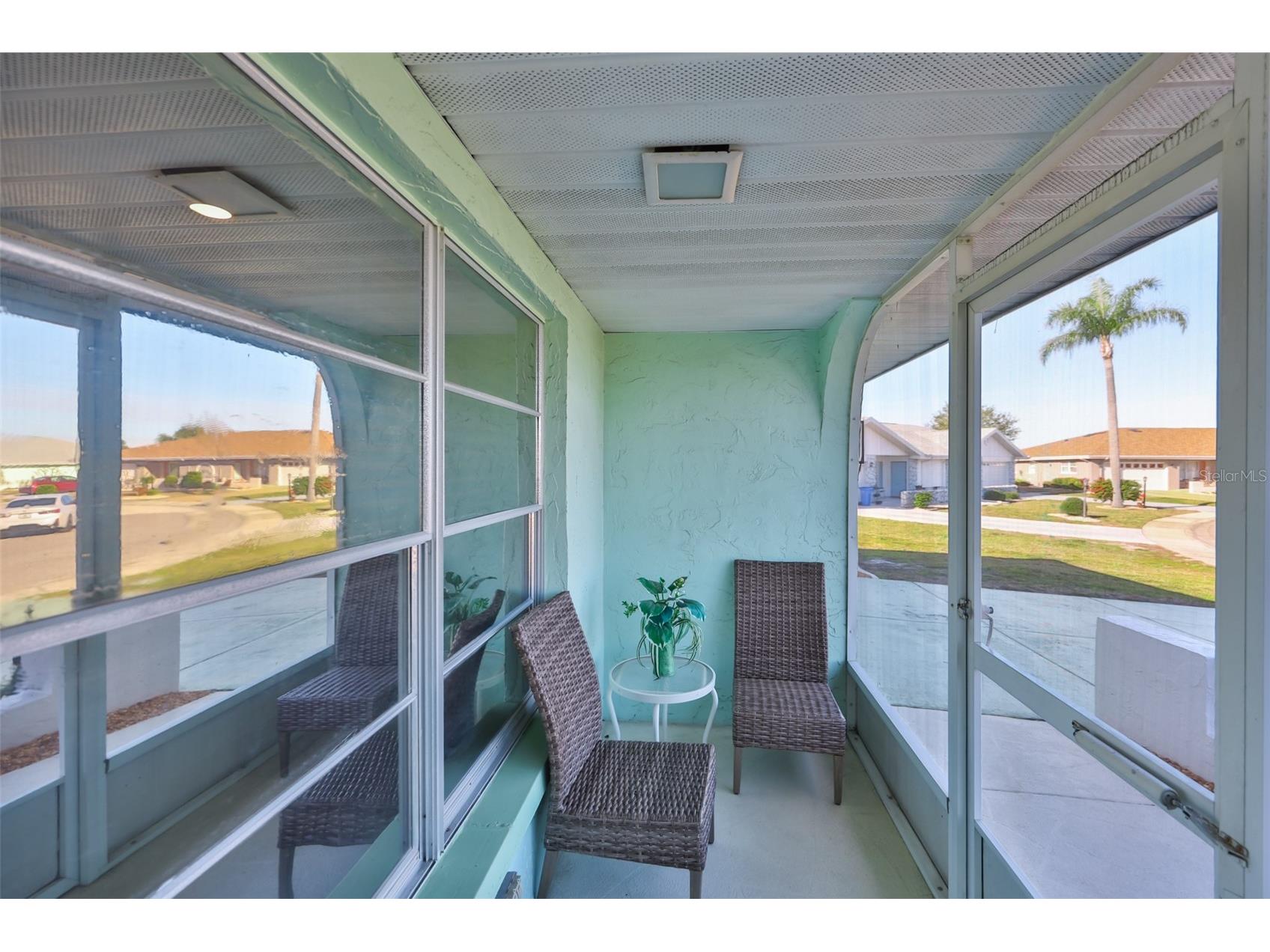 325 Green Manor Drive Sun City Center FL 33573 TB8466789 image3