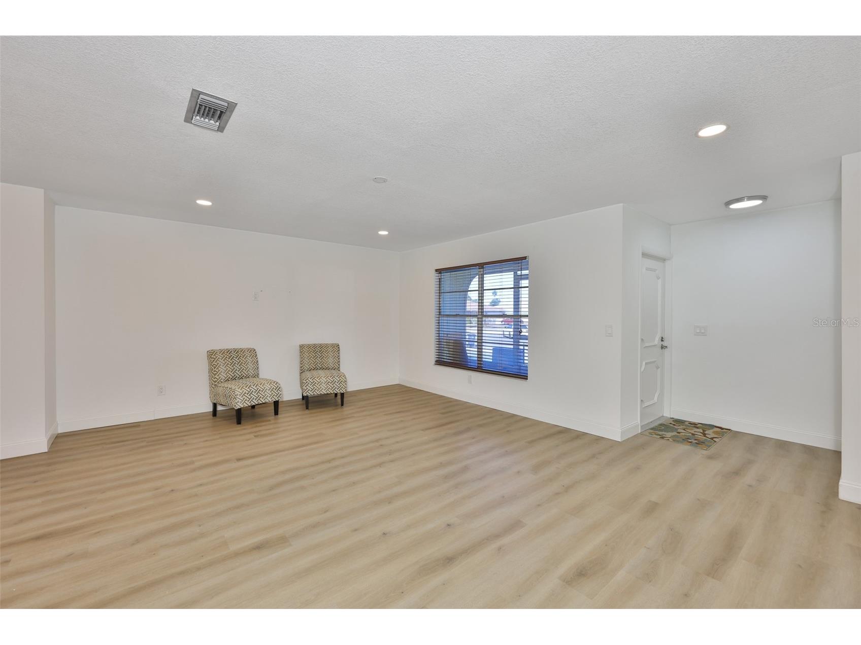 325 Green Manor Drive Sun City Center FL 33573 TB8466789 image4