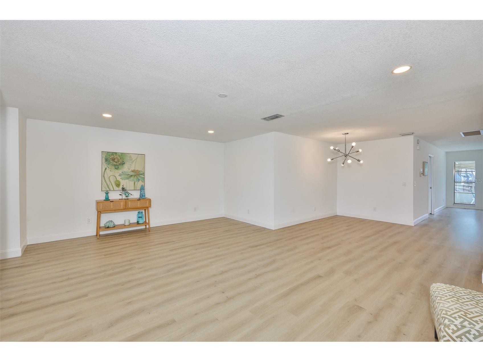 325 Green Manor Drive Sun City Center FL 33573 TB8466789 image8