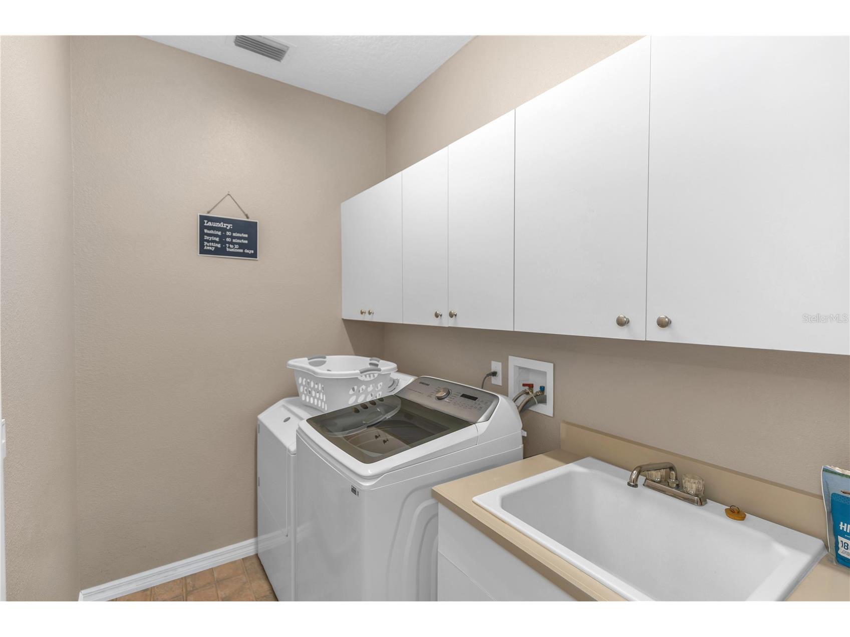 325 Hazeltine Drive Debary FL 32713 V4950242 image22