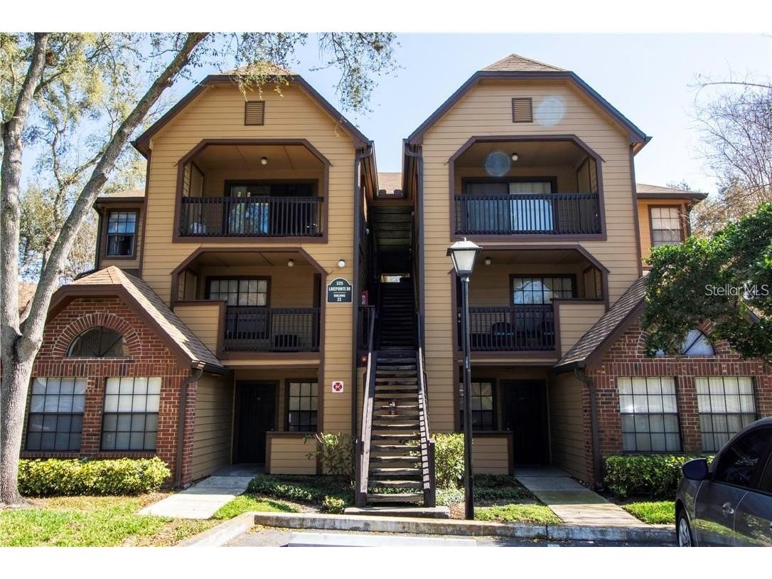 325 Lakepointe Drive #303 Altamonte Springs FL 32701 O6152319 image1