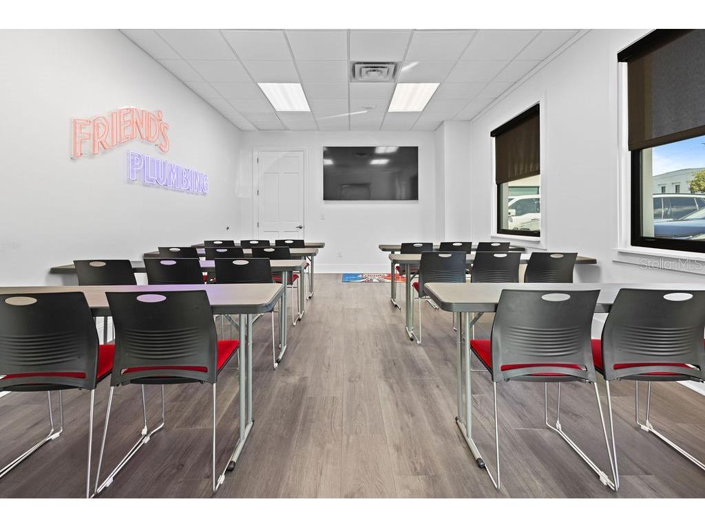 325 Mears Boulevard #100 Oldsmar FL 34677 W7877969 image21