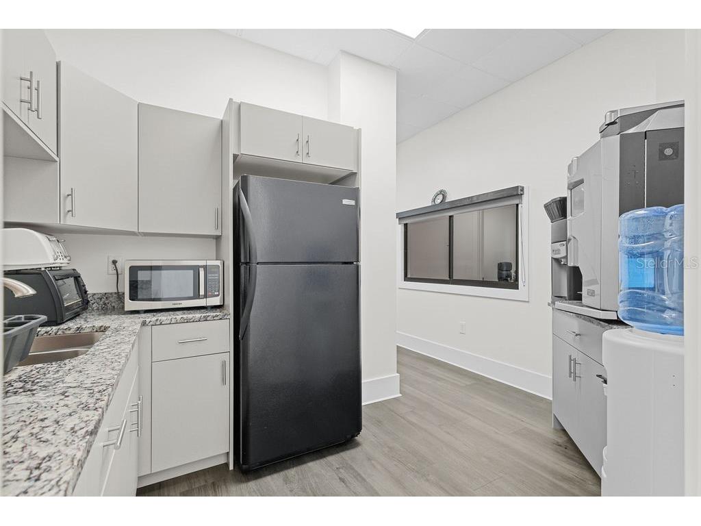 325 Mears Boulevard #100 Oldsmar FL 34677 W7877969 image24