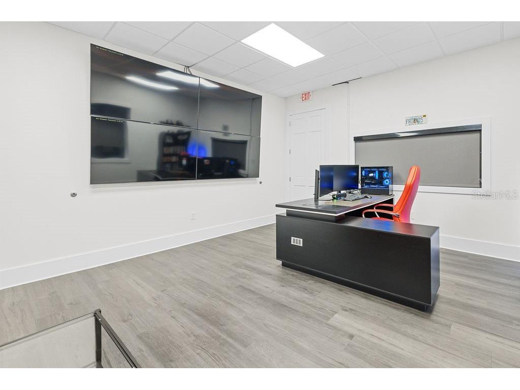 325 Mears Boulevard #100 Oldsmar FL 34677 W7877969 image4