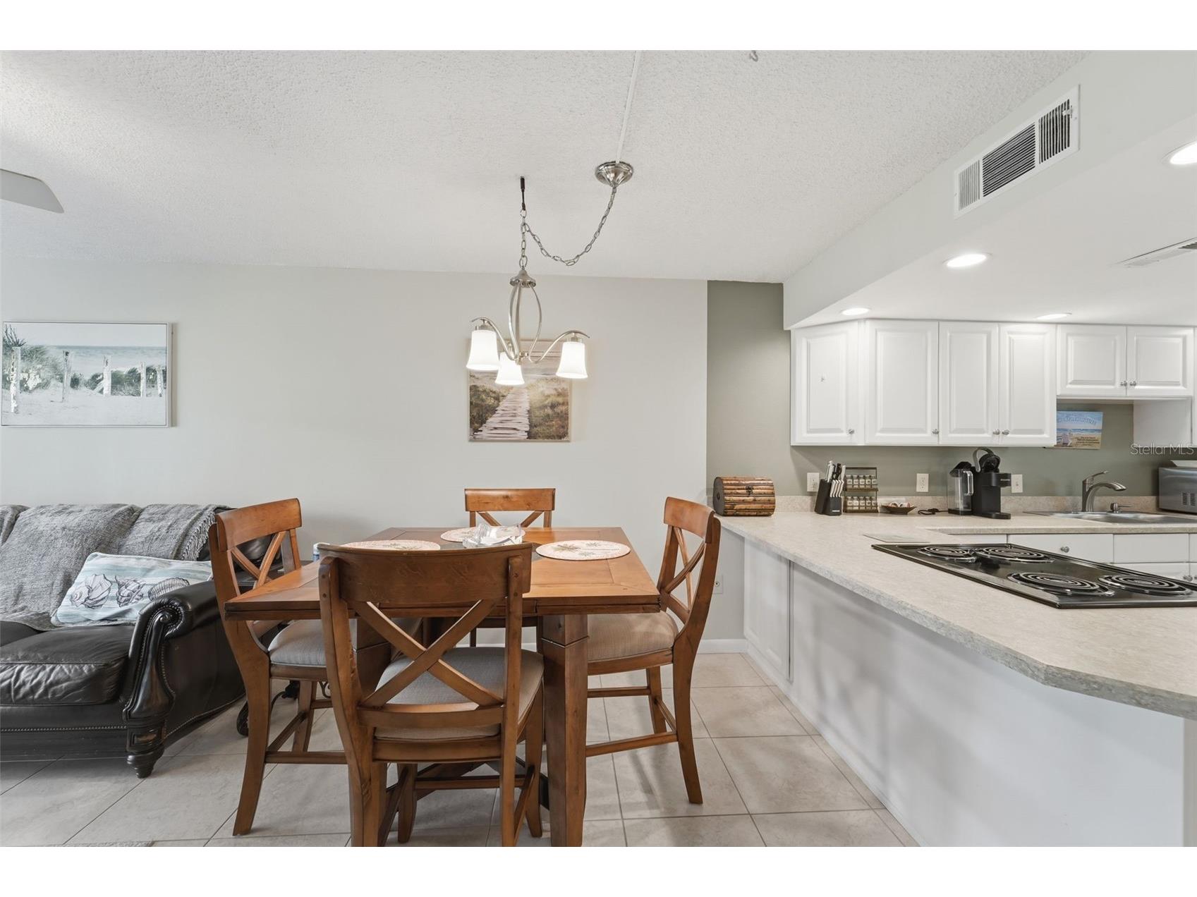 325 N Causeway #D104 New Smyrna Beach FL 32169 O6400230 image7