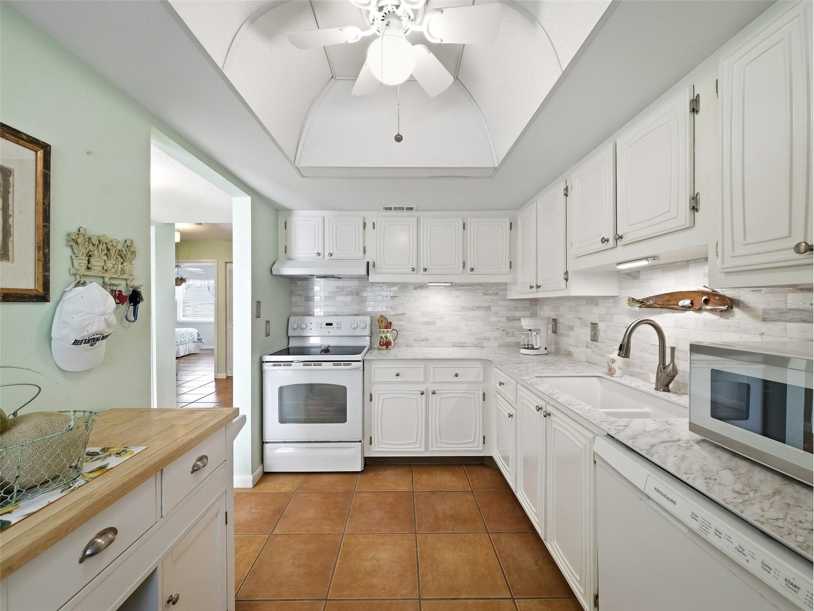 325 N Causeway #D304 New Smyrna Beach FL 32169 NS1088073 image7