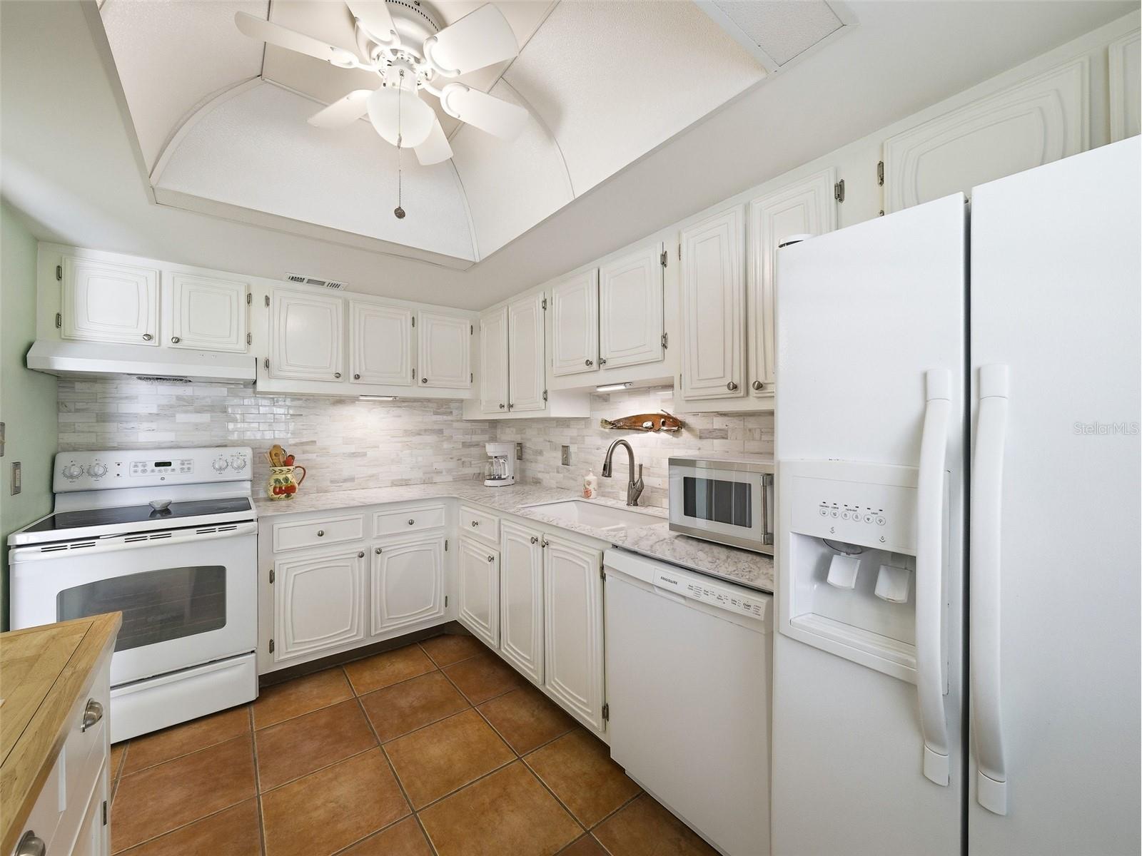 325 N Causeway #D304 New Smyrna Beach FL 32169 NS1088073 image8
