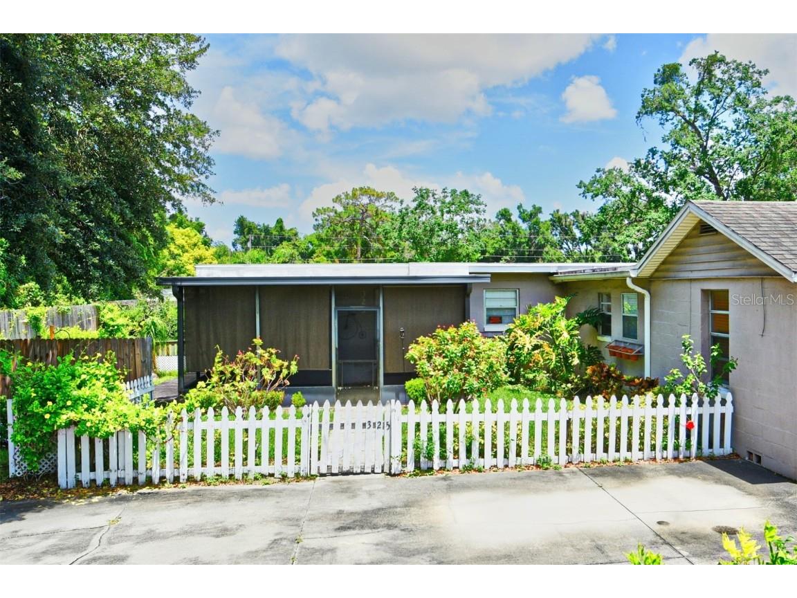 325 N Pine Hills Road Orlando FL 32811 O6210633 image1