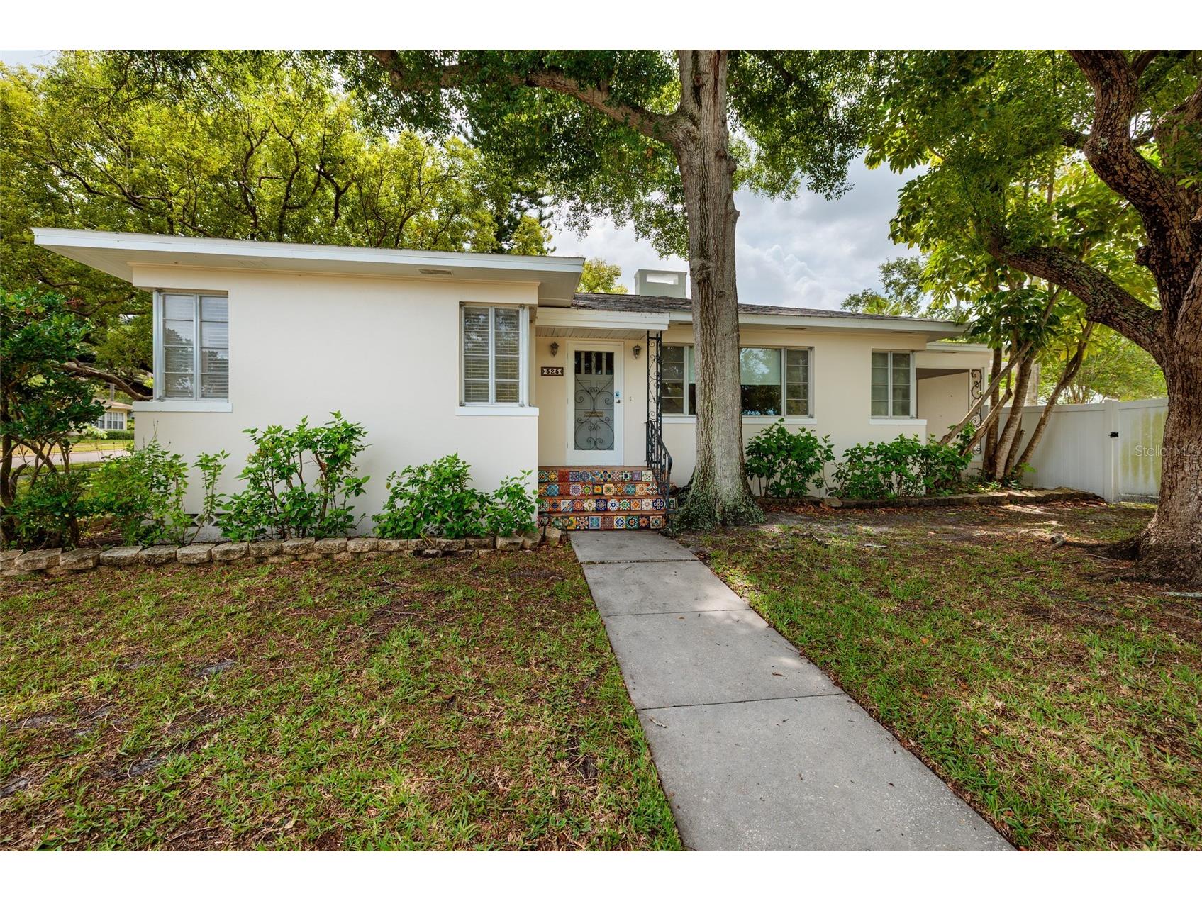 325 Orangeview Avenue Clearwater FL 33755 TB8512287 image1