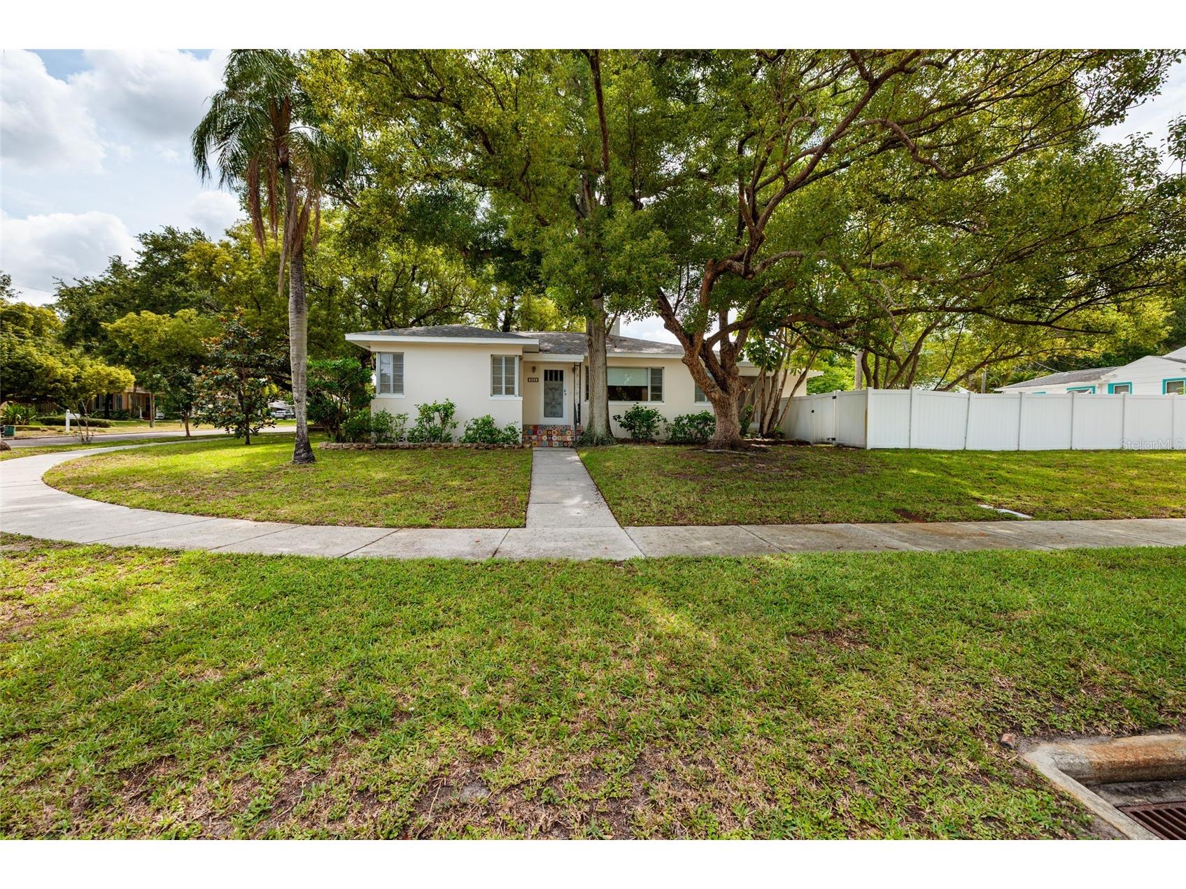 325 Orangeview Avenue Clearwater FL 33755 TB8512287 image2